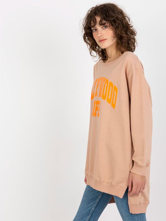 2016103308033-2-Vikki-2