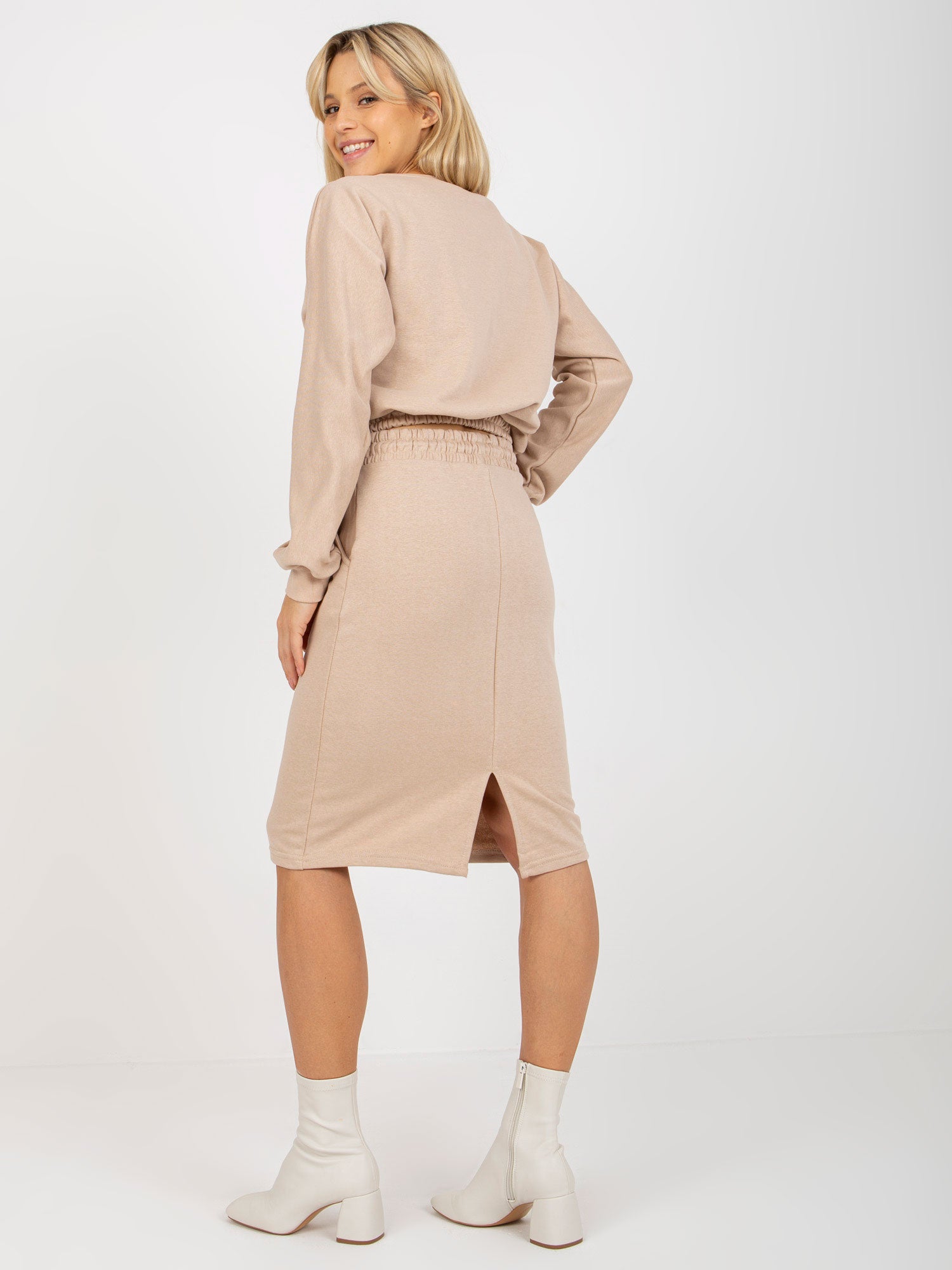 2016103319602-3-ex moda-3