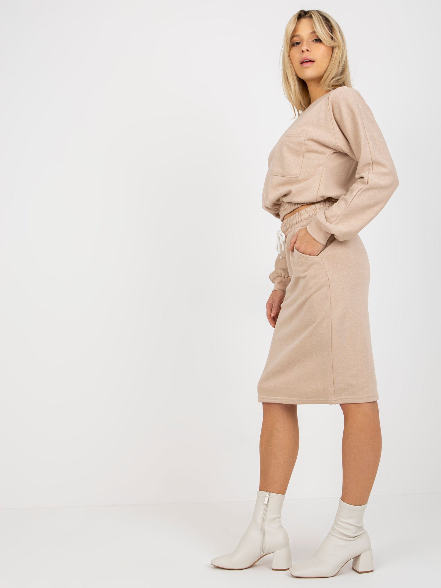 2016103319602-1-ex moda-1