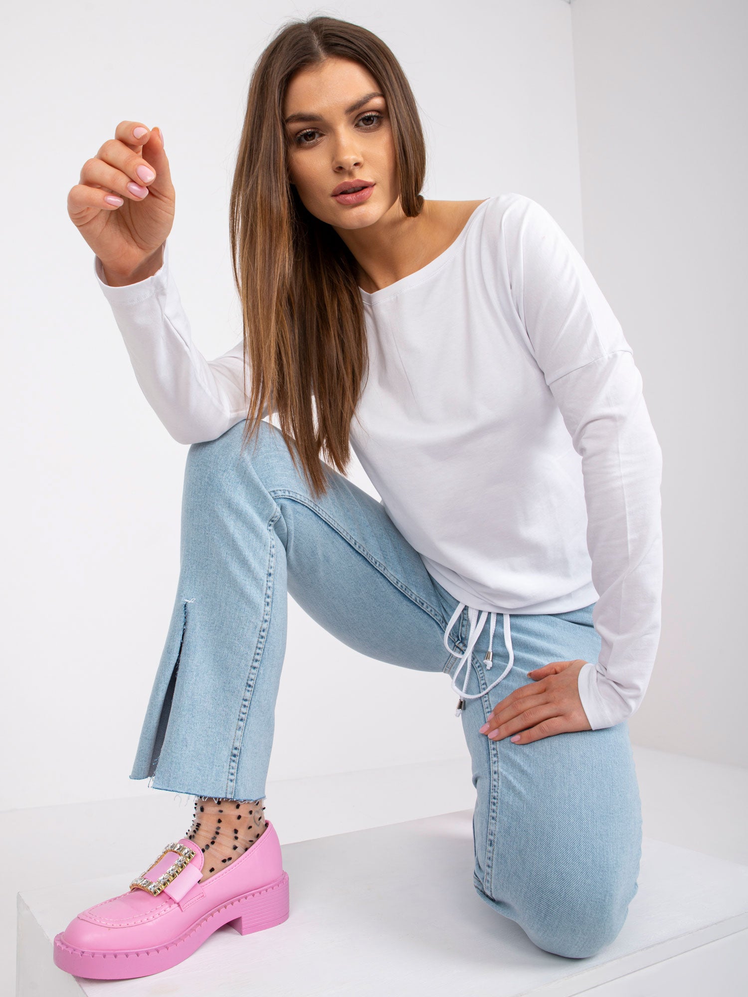 2016102405580-1-BASIC FEEL GOOD-1