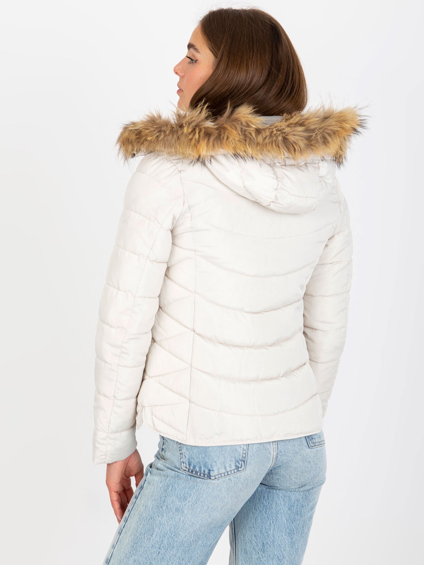 2016103298983-6-MINORITY-6