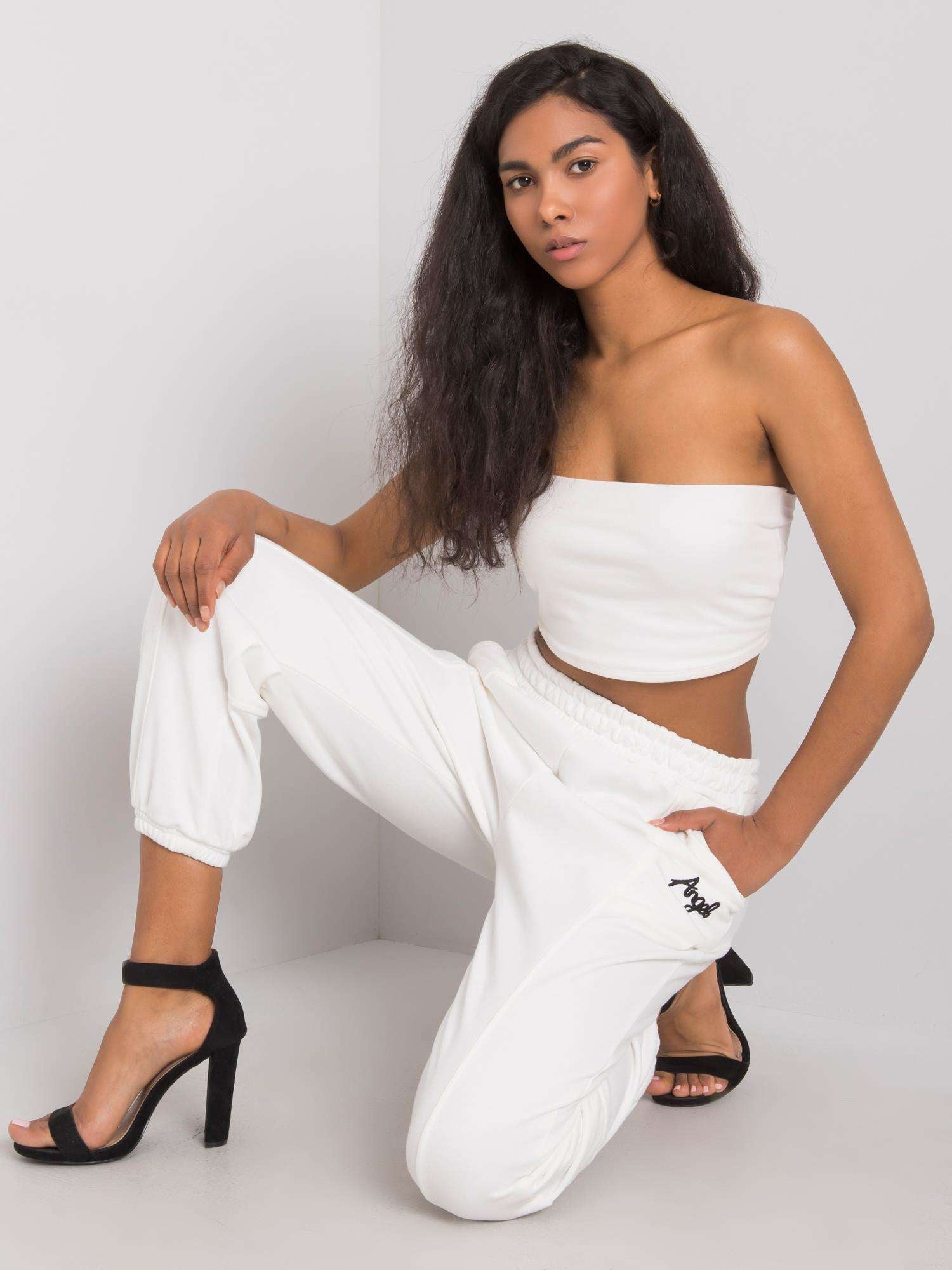 2016102929581-3-ex moda-3