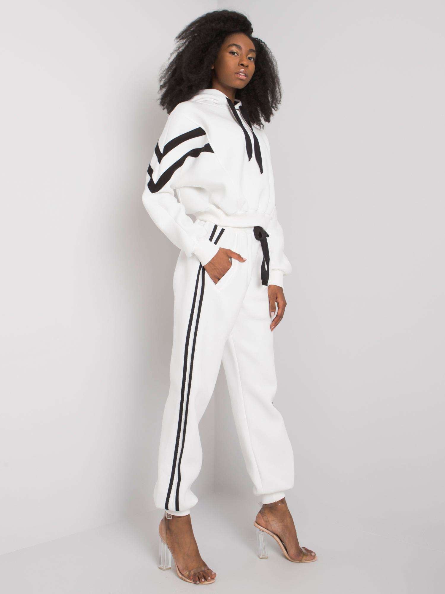 2016103115211-3-ex moda-3