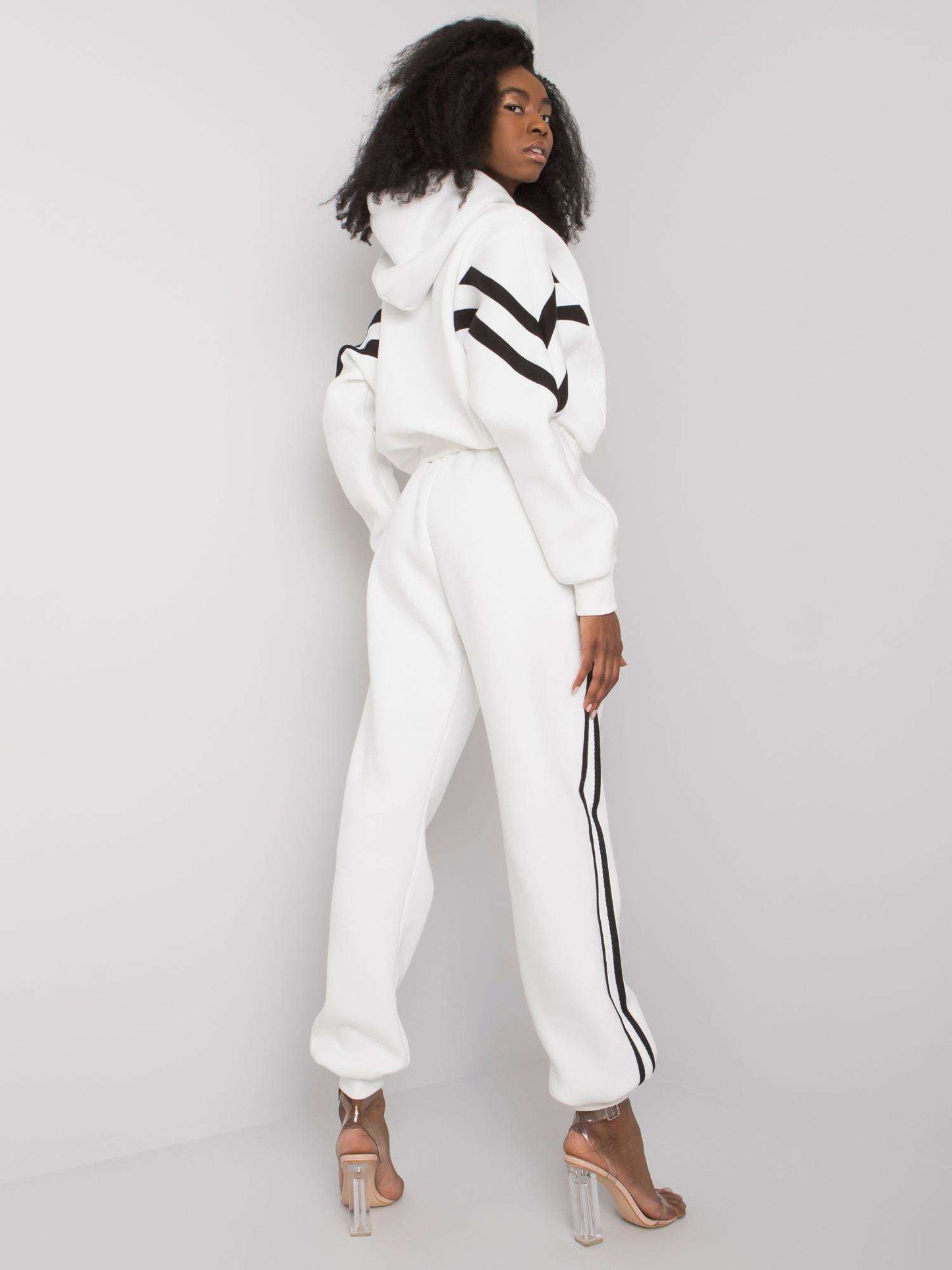 2016103115211-5-ex moda-5