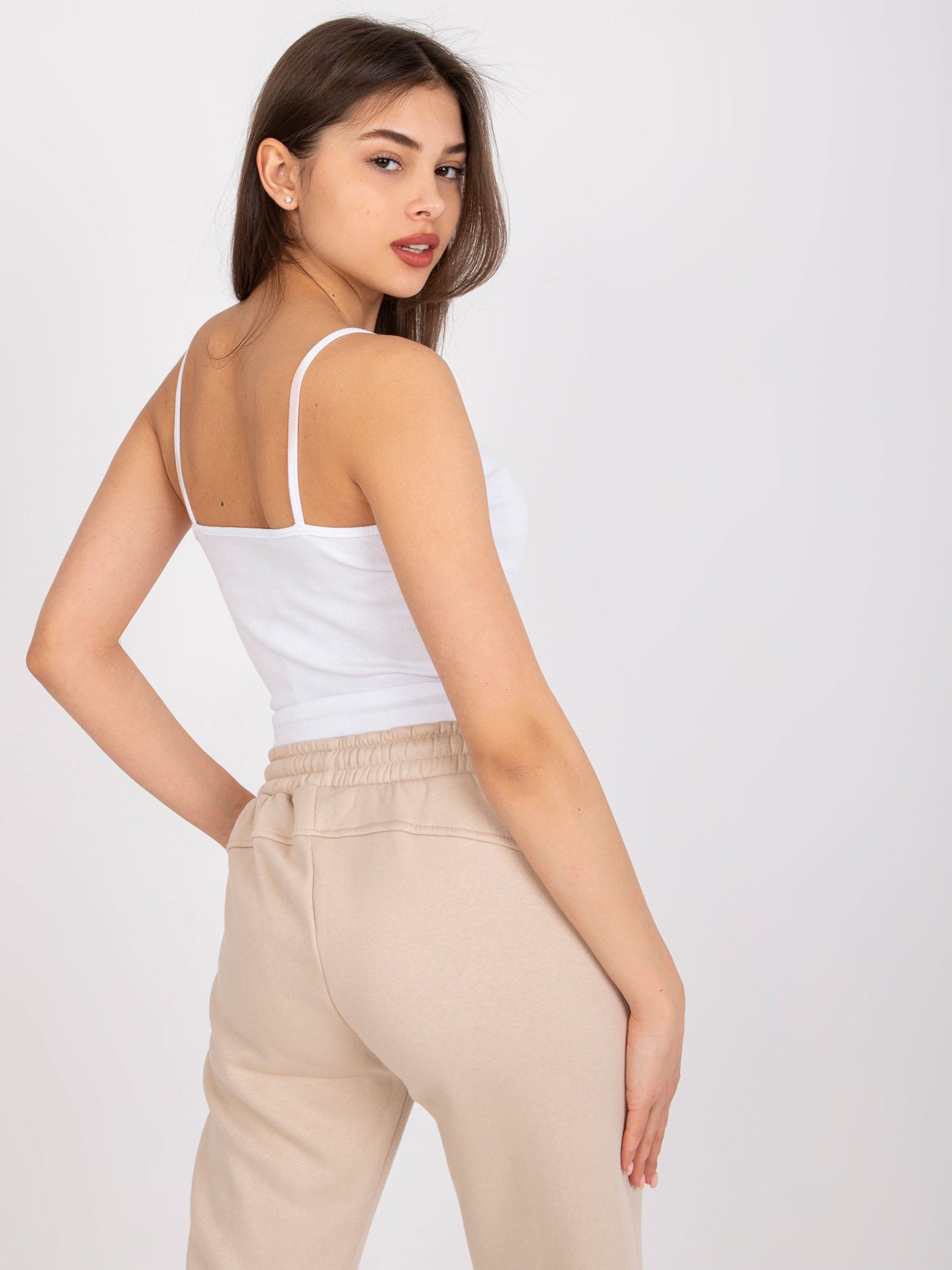 2016103178919-1-Och Bella-1