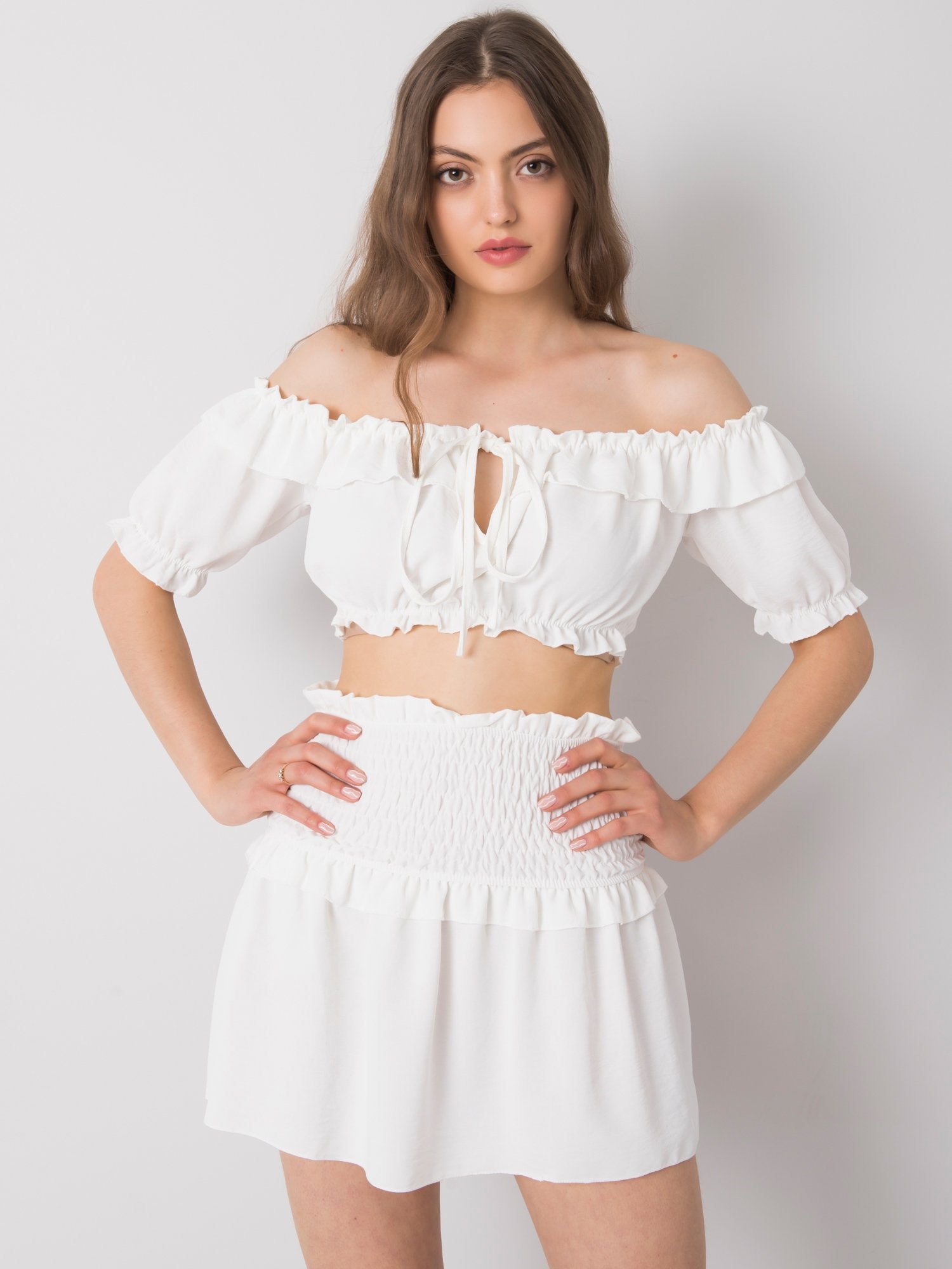 2016102973232-1-Och Bella-1