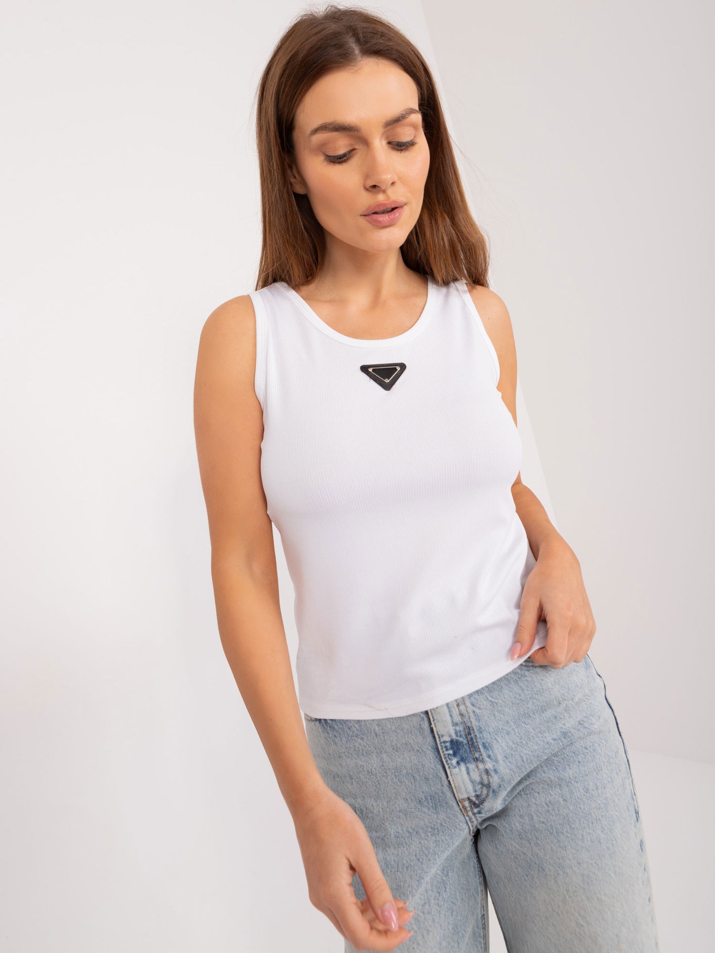 2016103535965-3-ITALY MODA-3