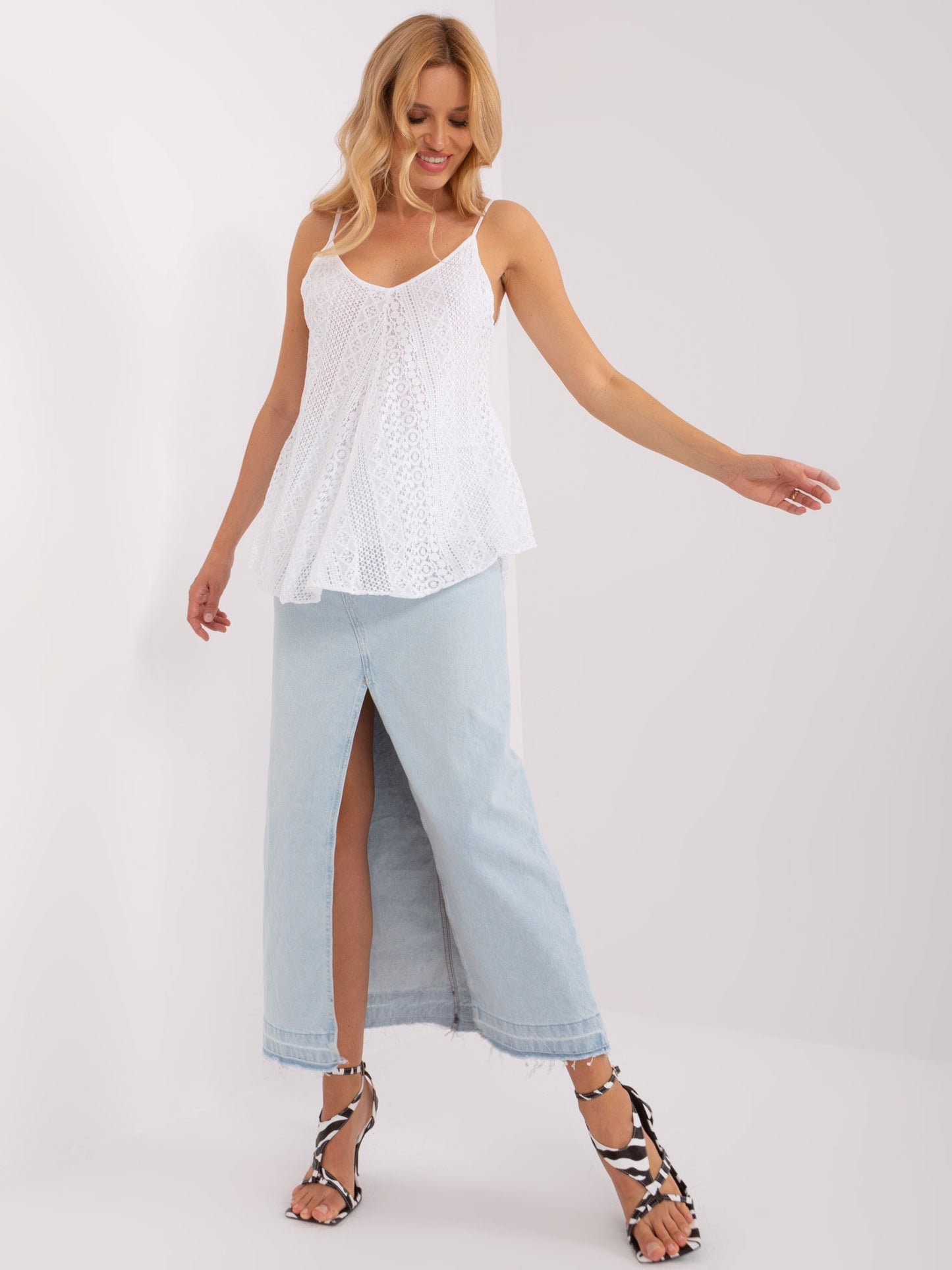 2016103407293-4-Och Bella-4