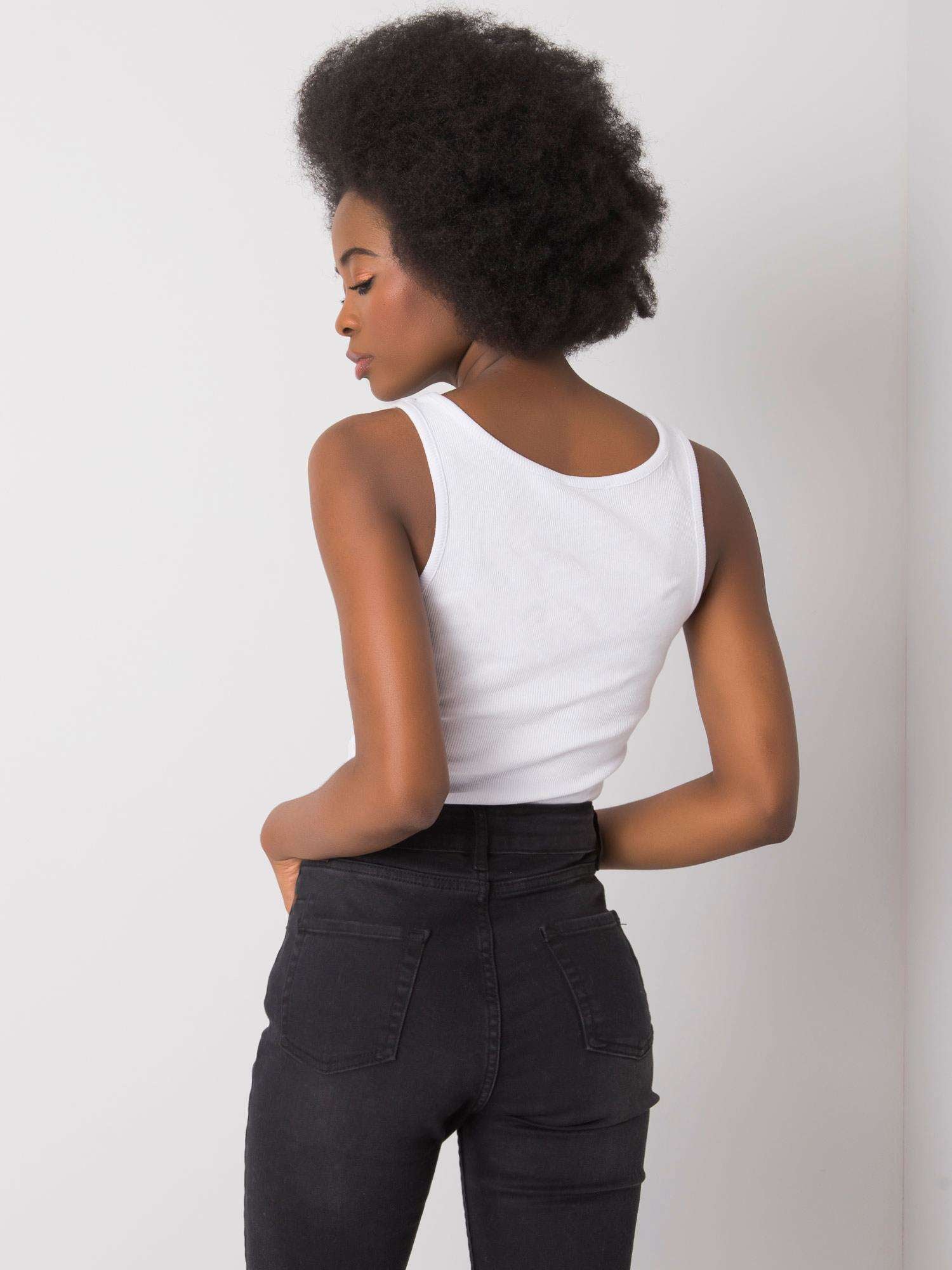 2016102947639-2-Och Bella-2