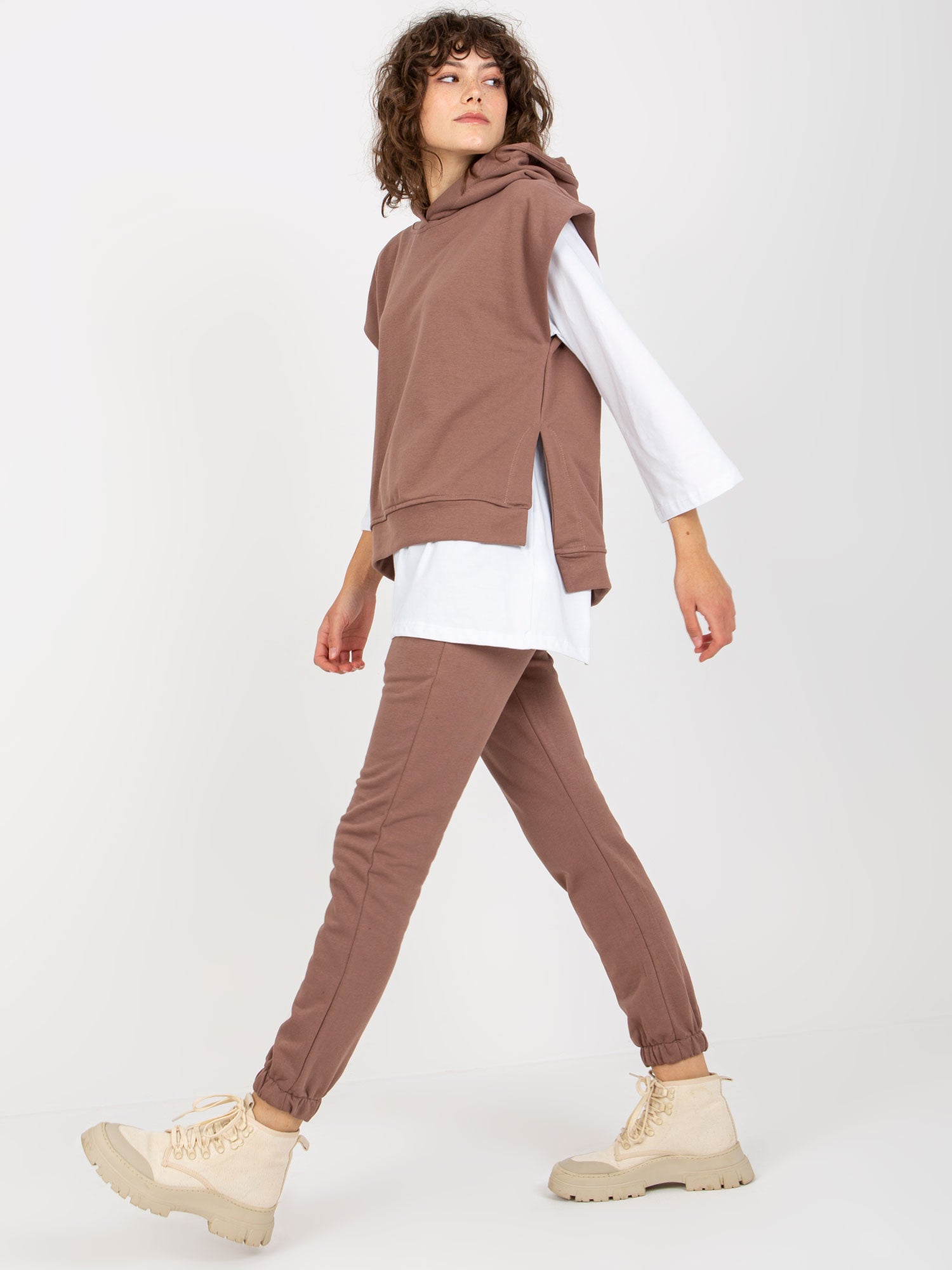 2016103318049-7-ex moda-7