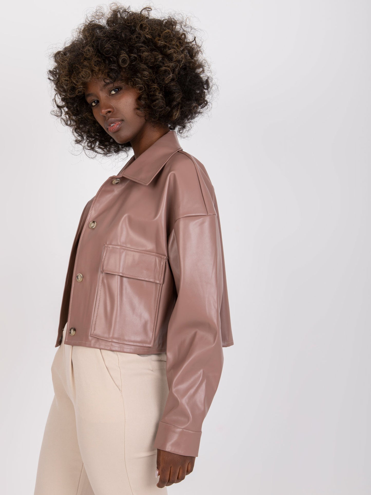 2016103174805-3-LAKERTA-3