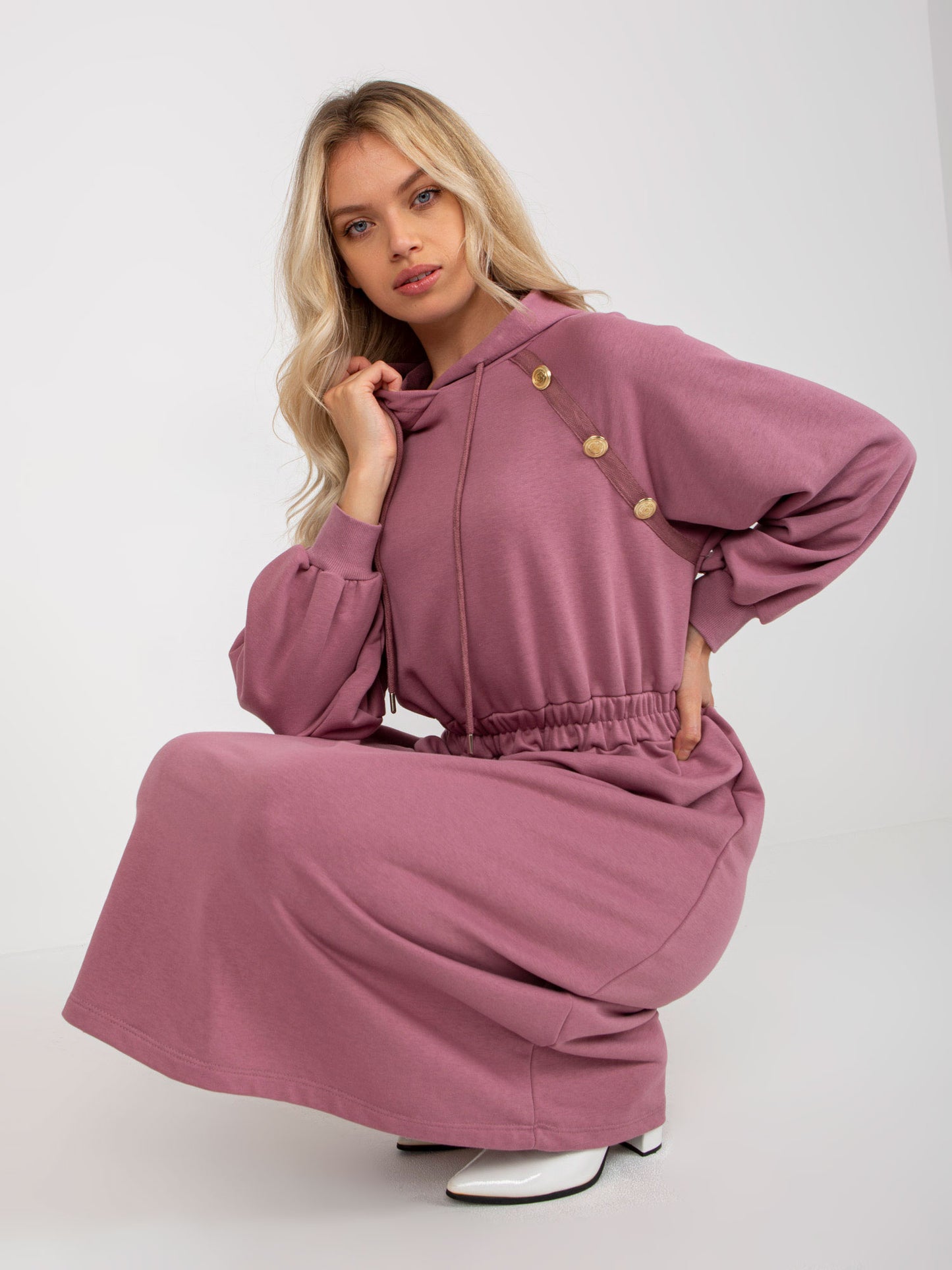 2016103302956-2-RELEVANCE-2