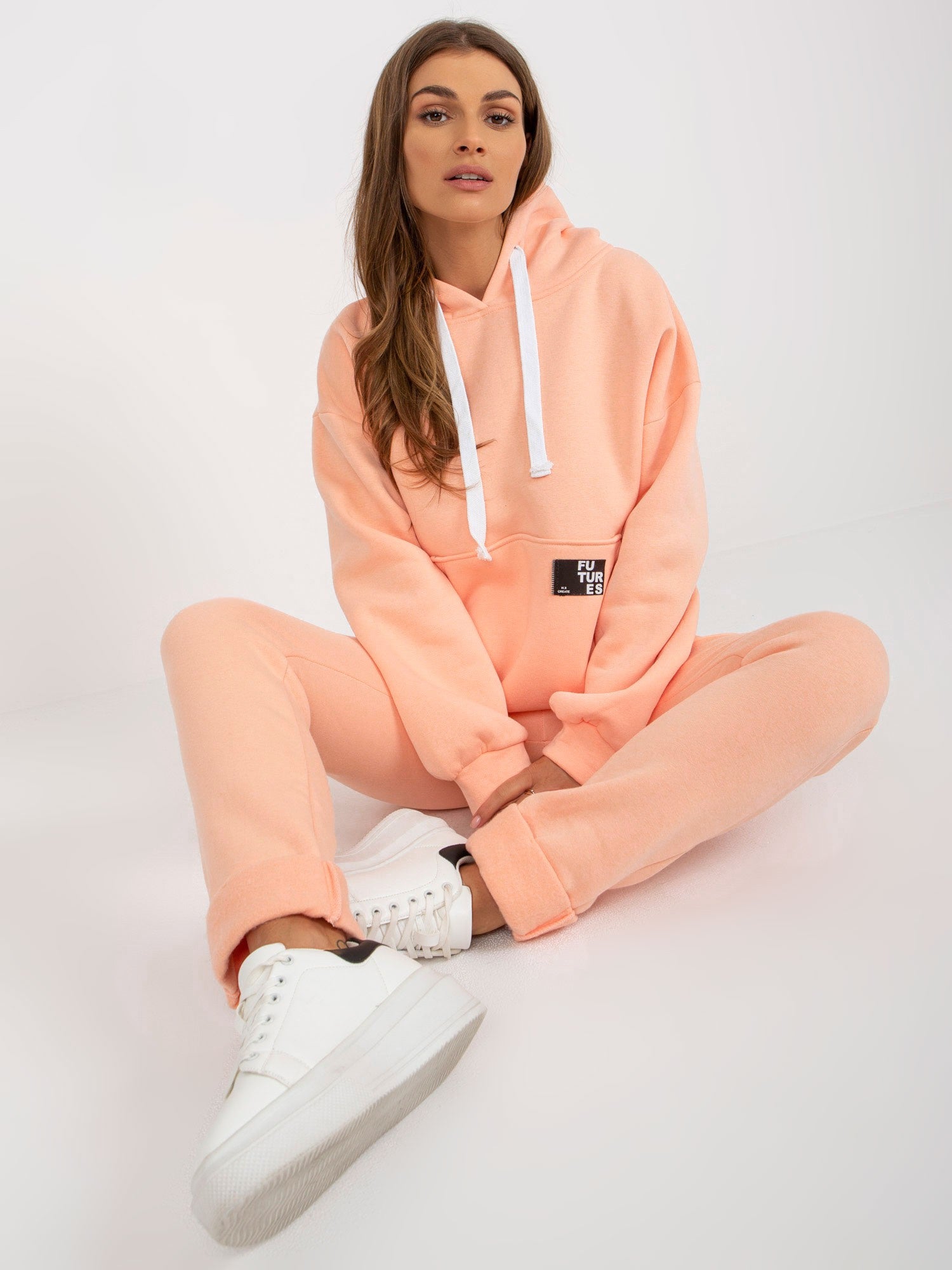 2016103391295-2-ex moda-2