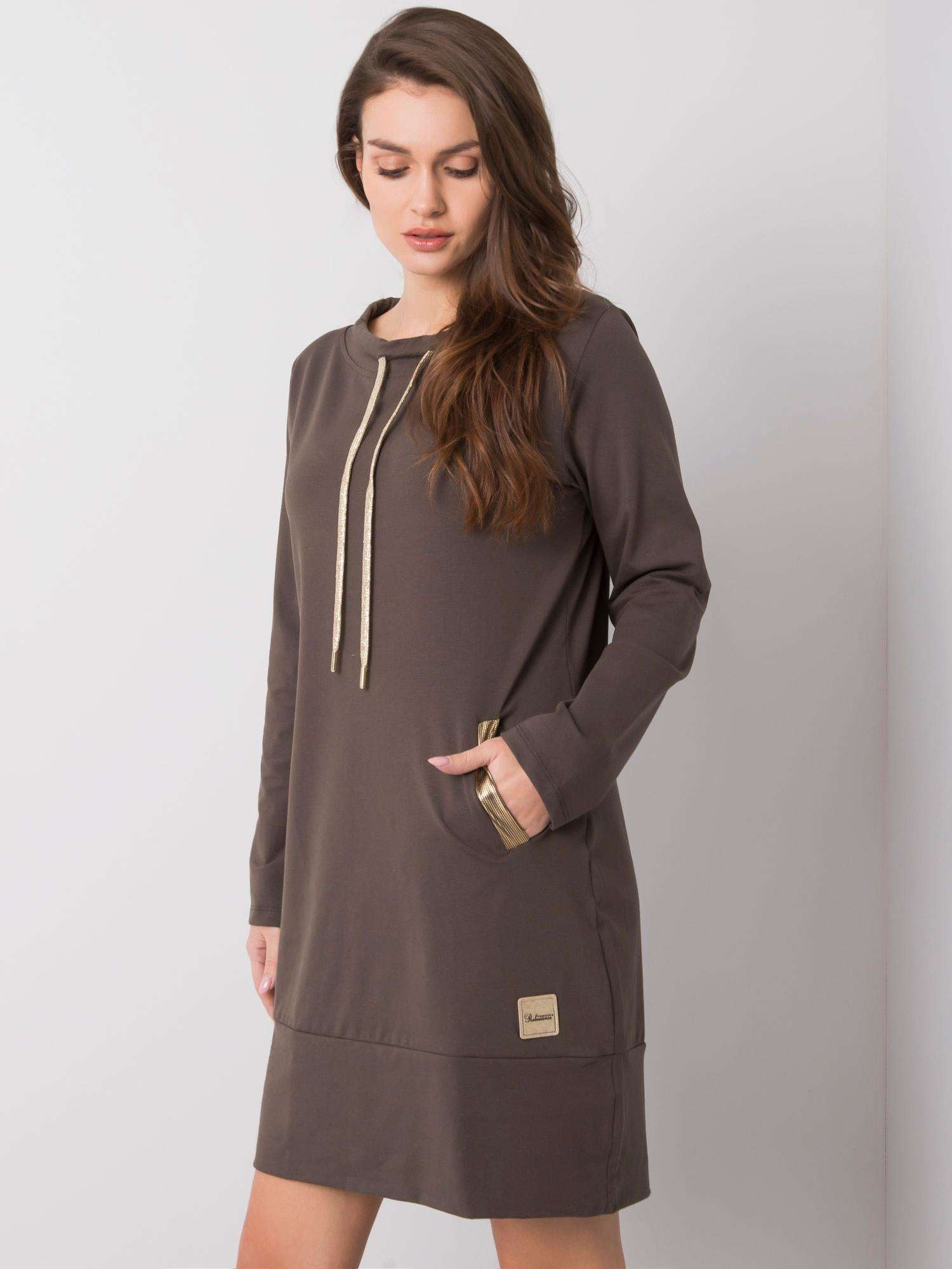 2016102788553-2-RELEVANCE-2