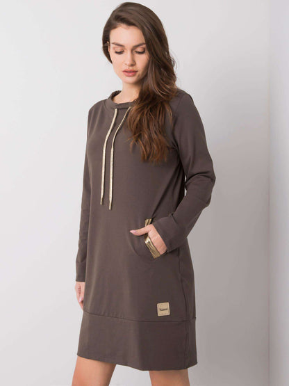 2016102788553-2-RELEVANCE-2