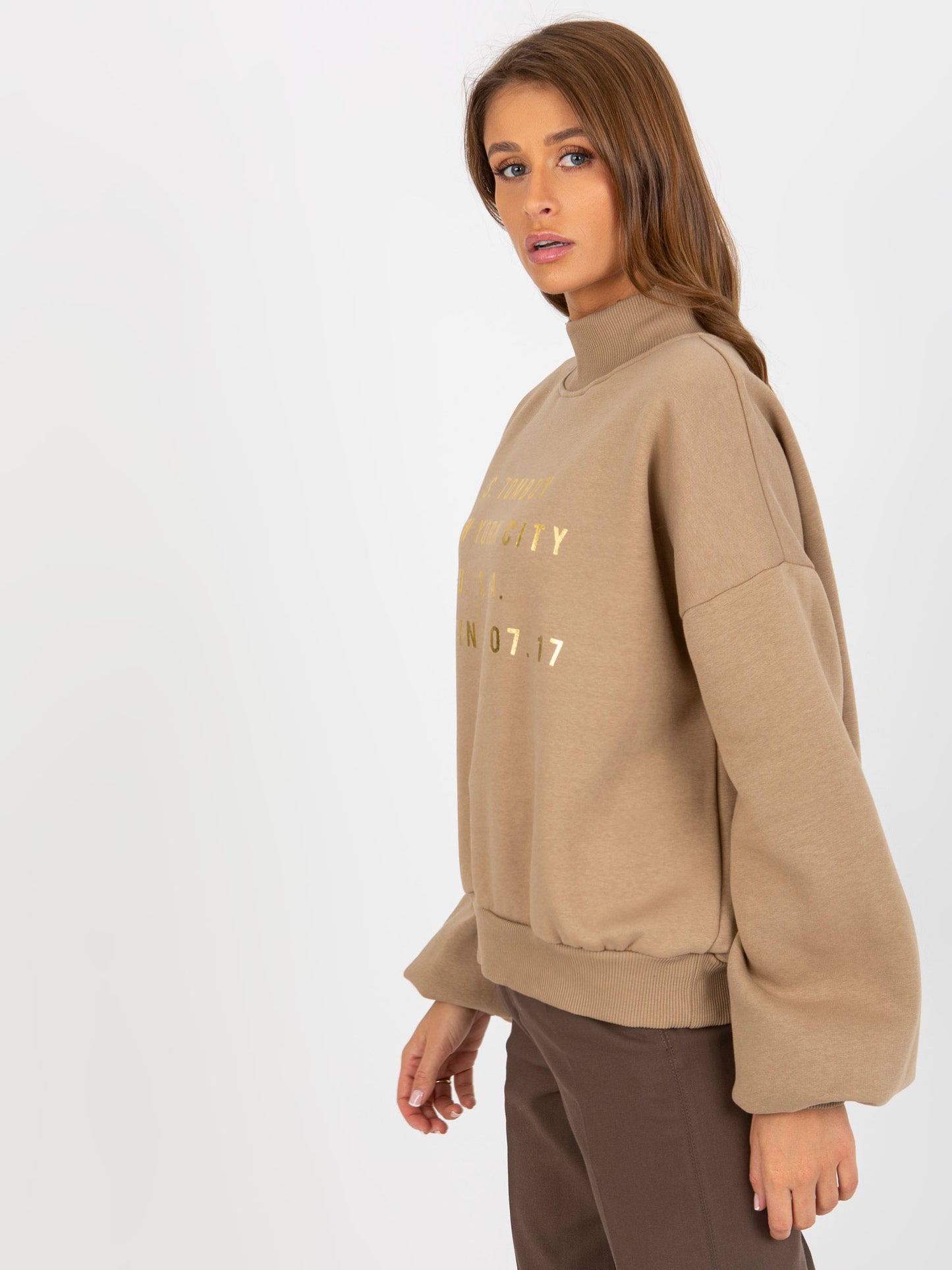 2016103306749-5-ex moda-5