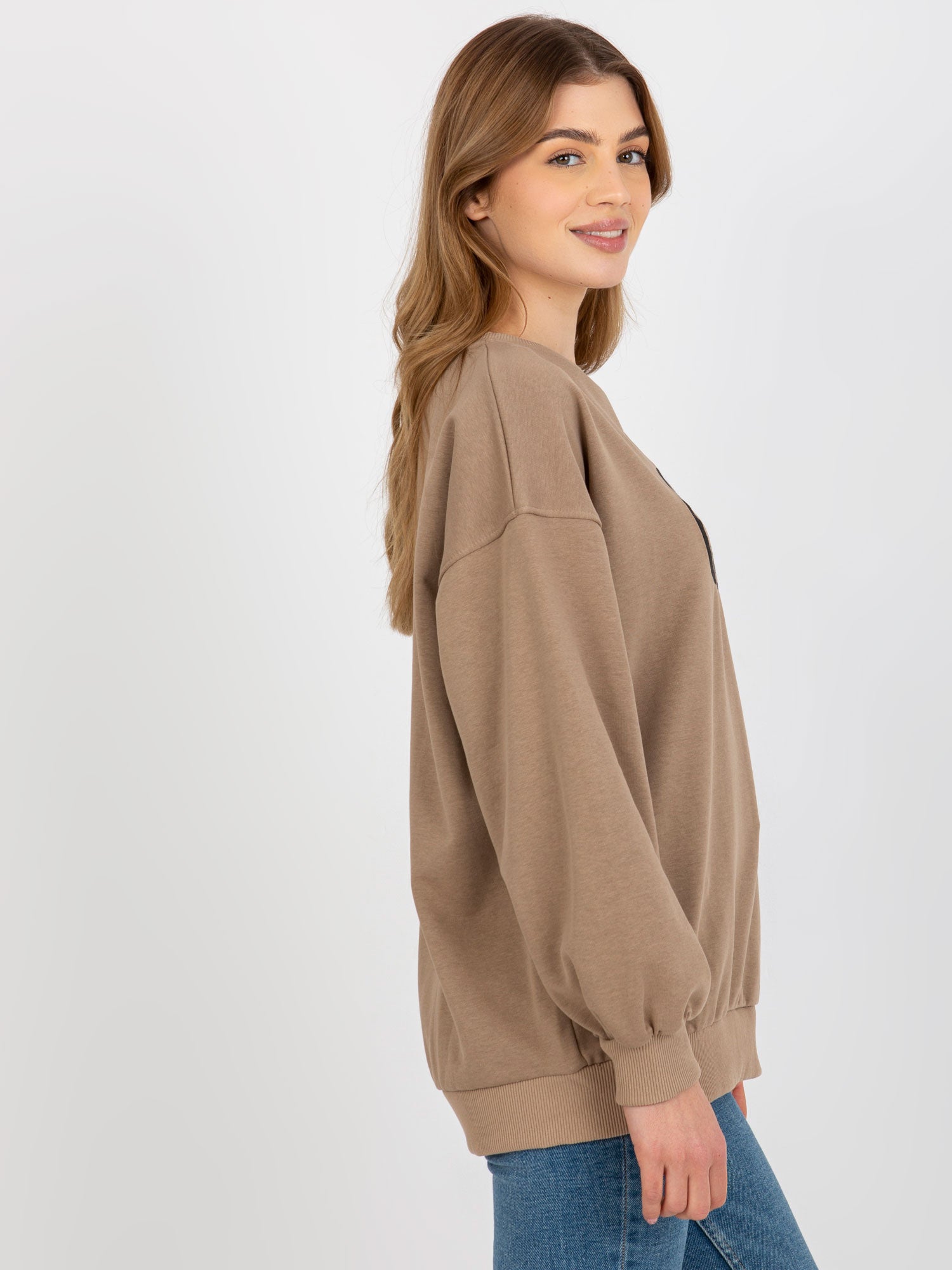 2016103318100-5-ex moda-5