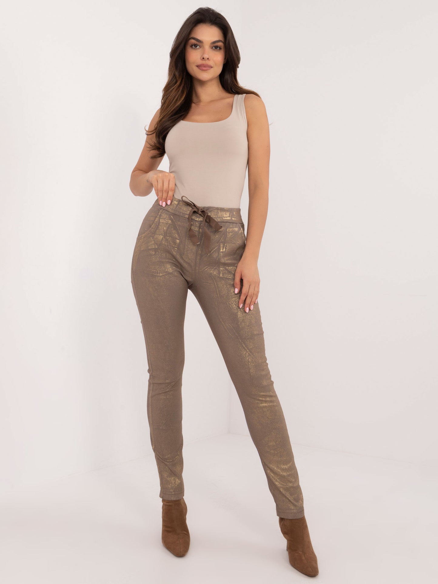 2016103571840-4-ITALY MODA-4