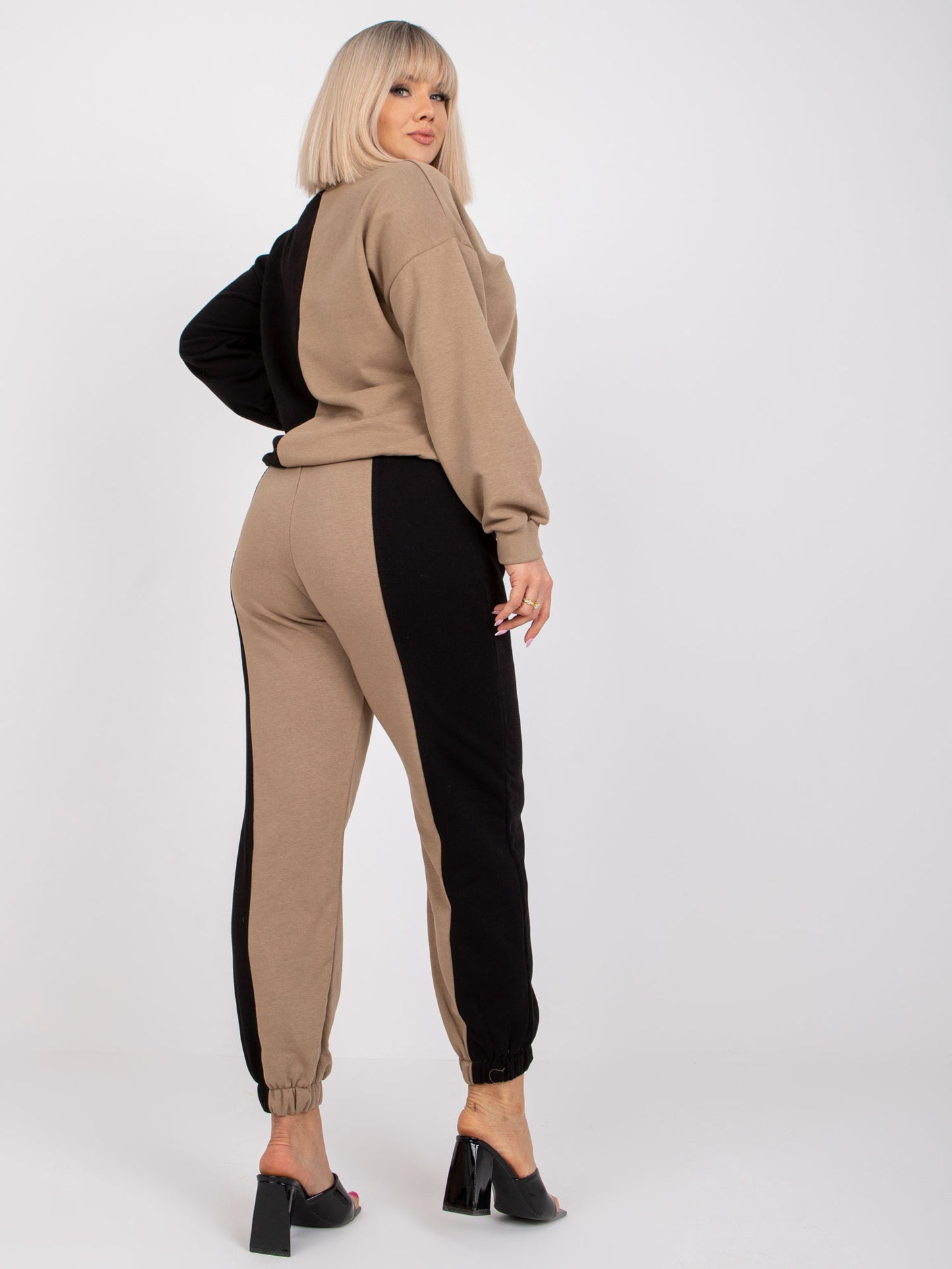 2016103195459-5-ex moda-5