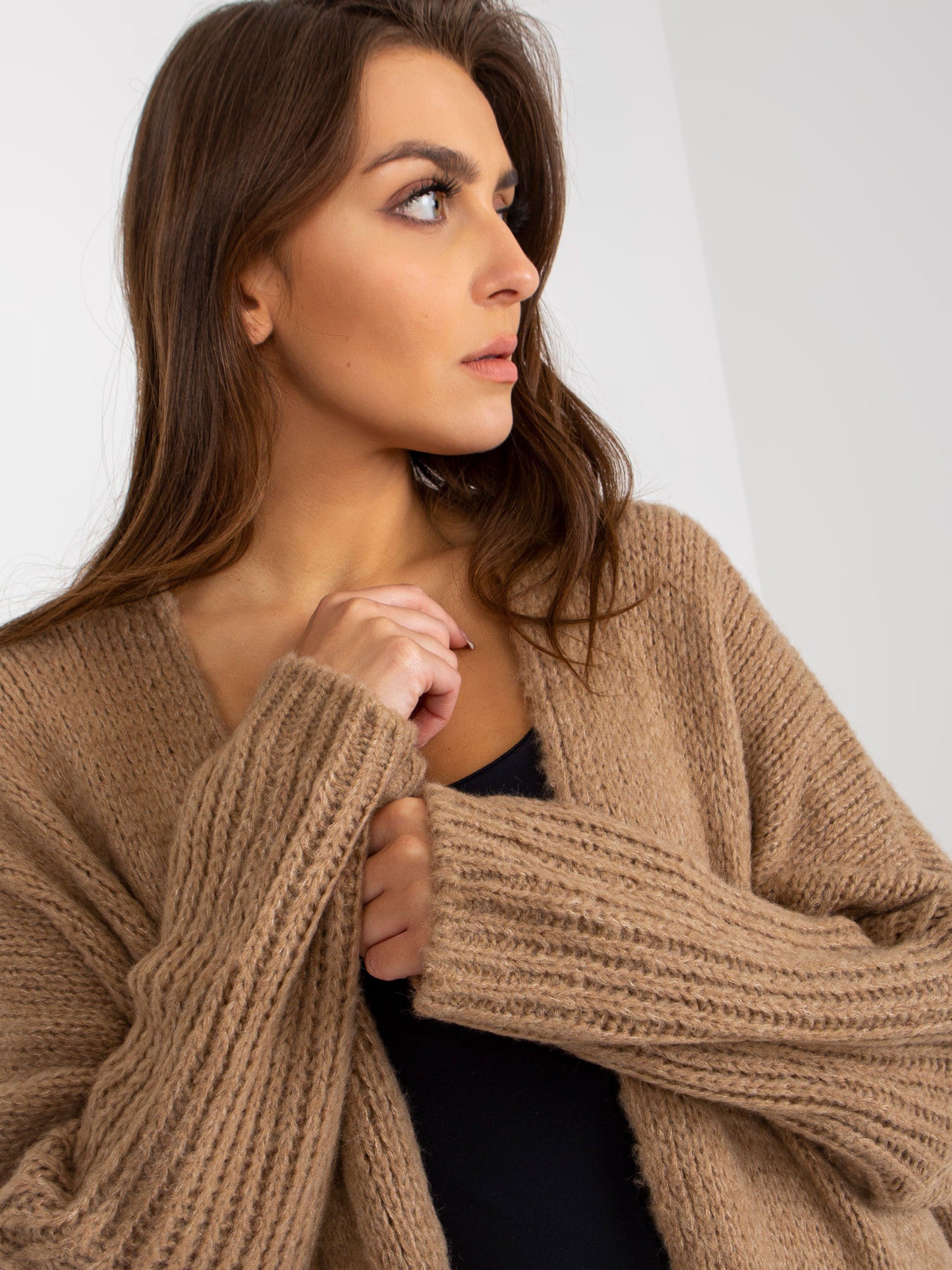 2016103279333-7-Och Bella-7