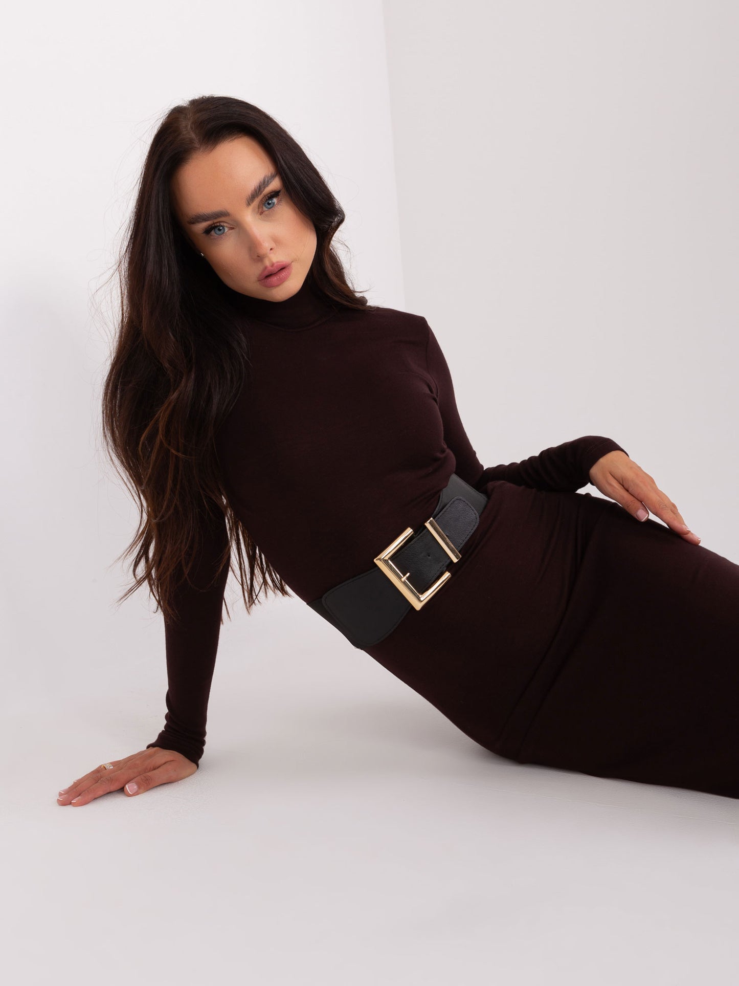 2016103461325-2-Your Red Lips-2