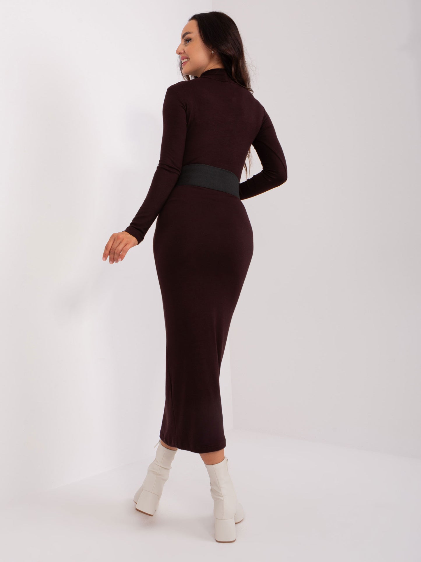 2016103461325-3-Your Red Lips-3