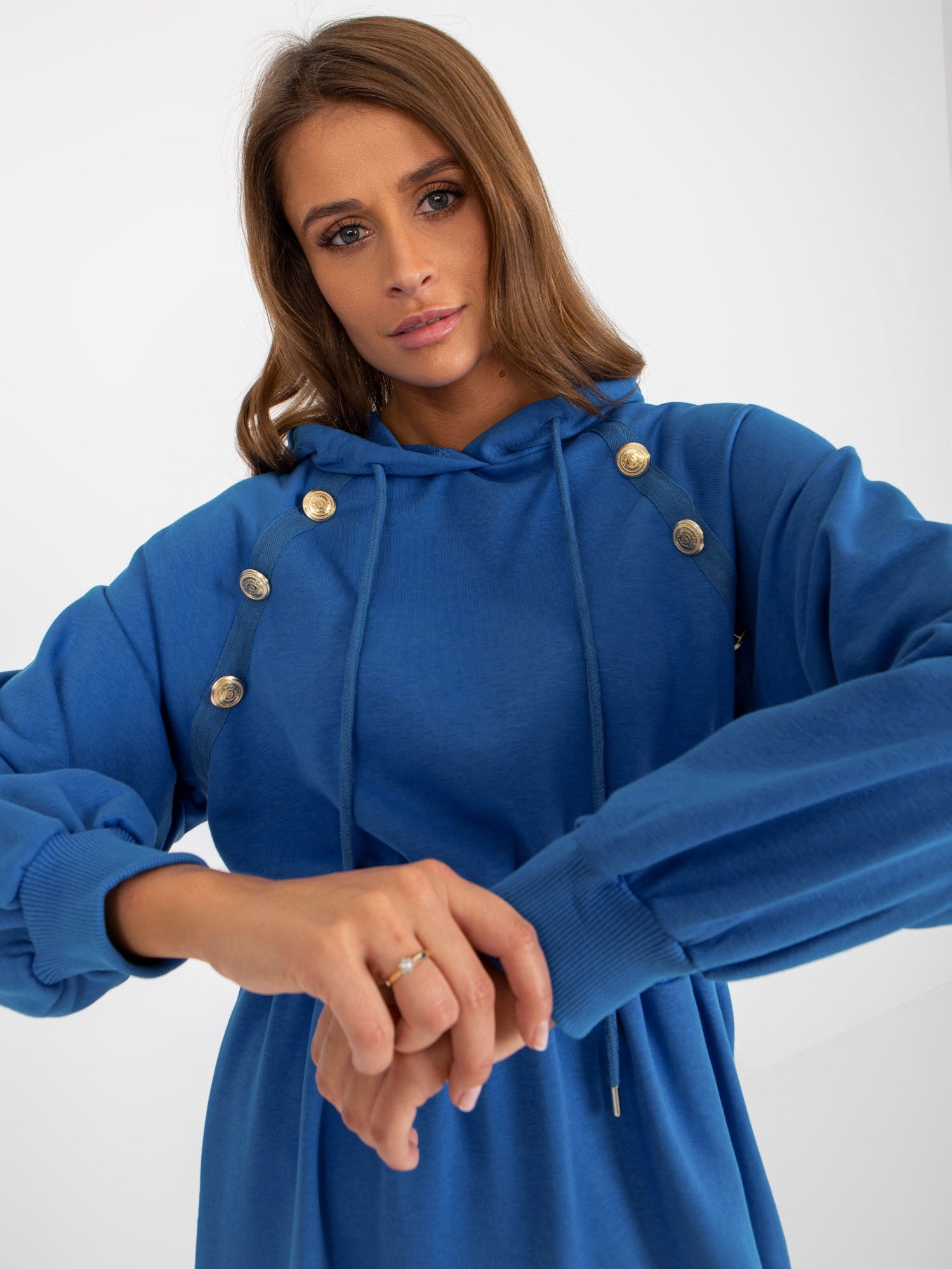 2016103302970-5-RELEVANCE-5