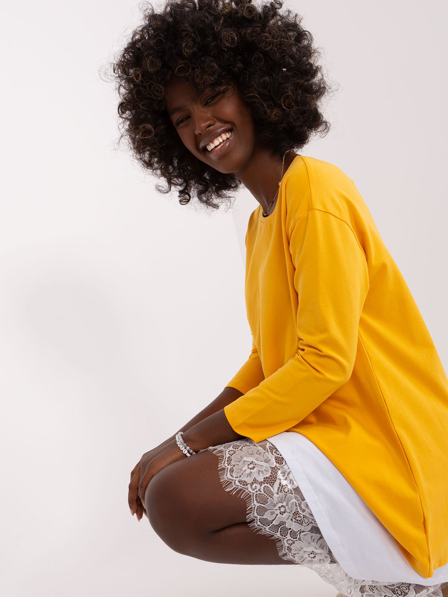 2016103427833-4-Lily Rose-4