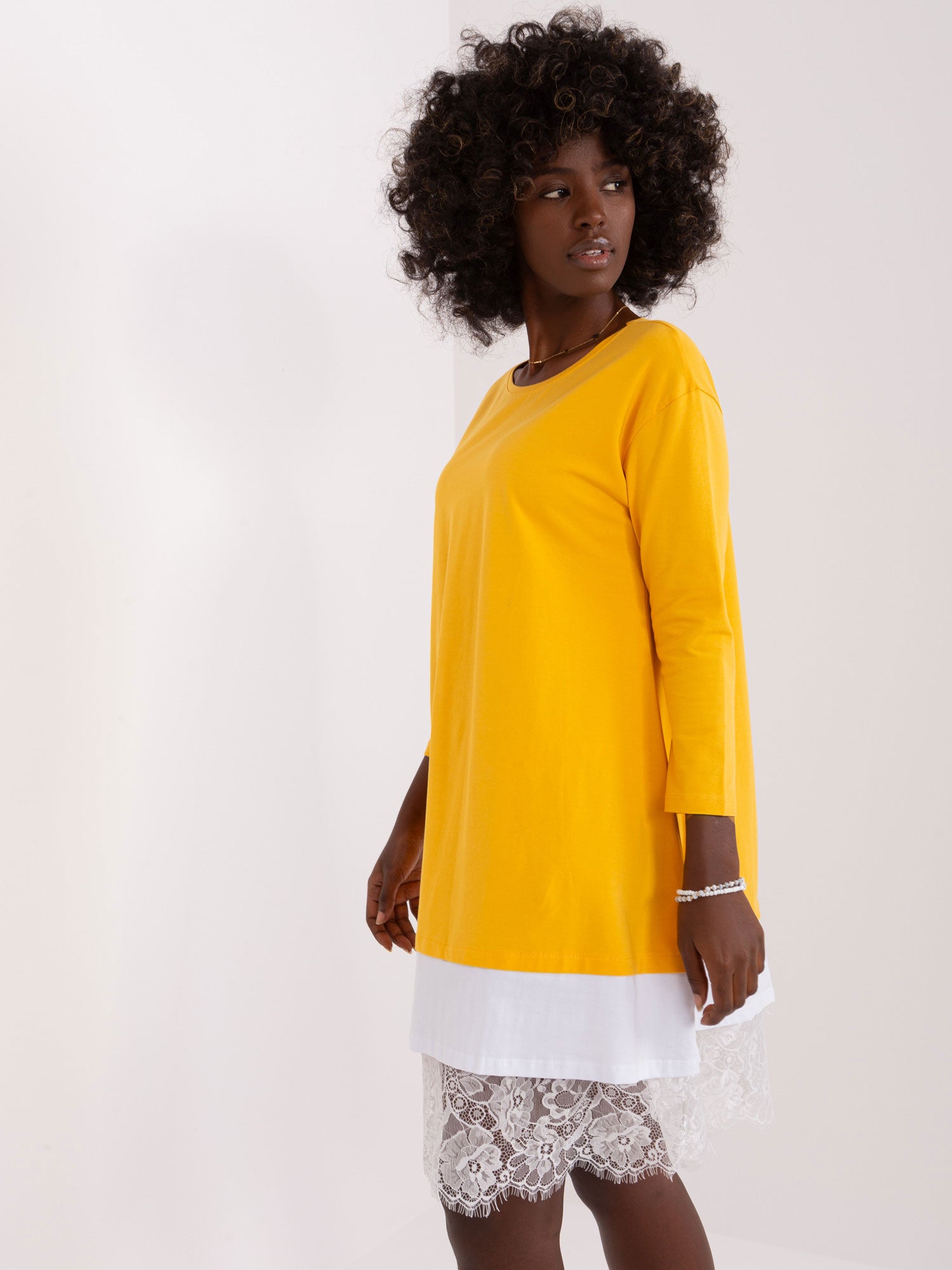 2016103427833-5-Lily Rose-5