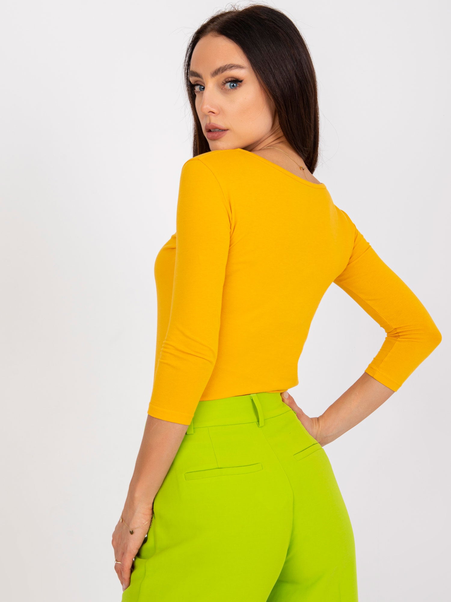 2016101908778-3-BASIC FEEL GOOD-3