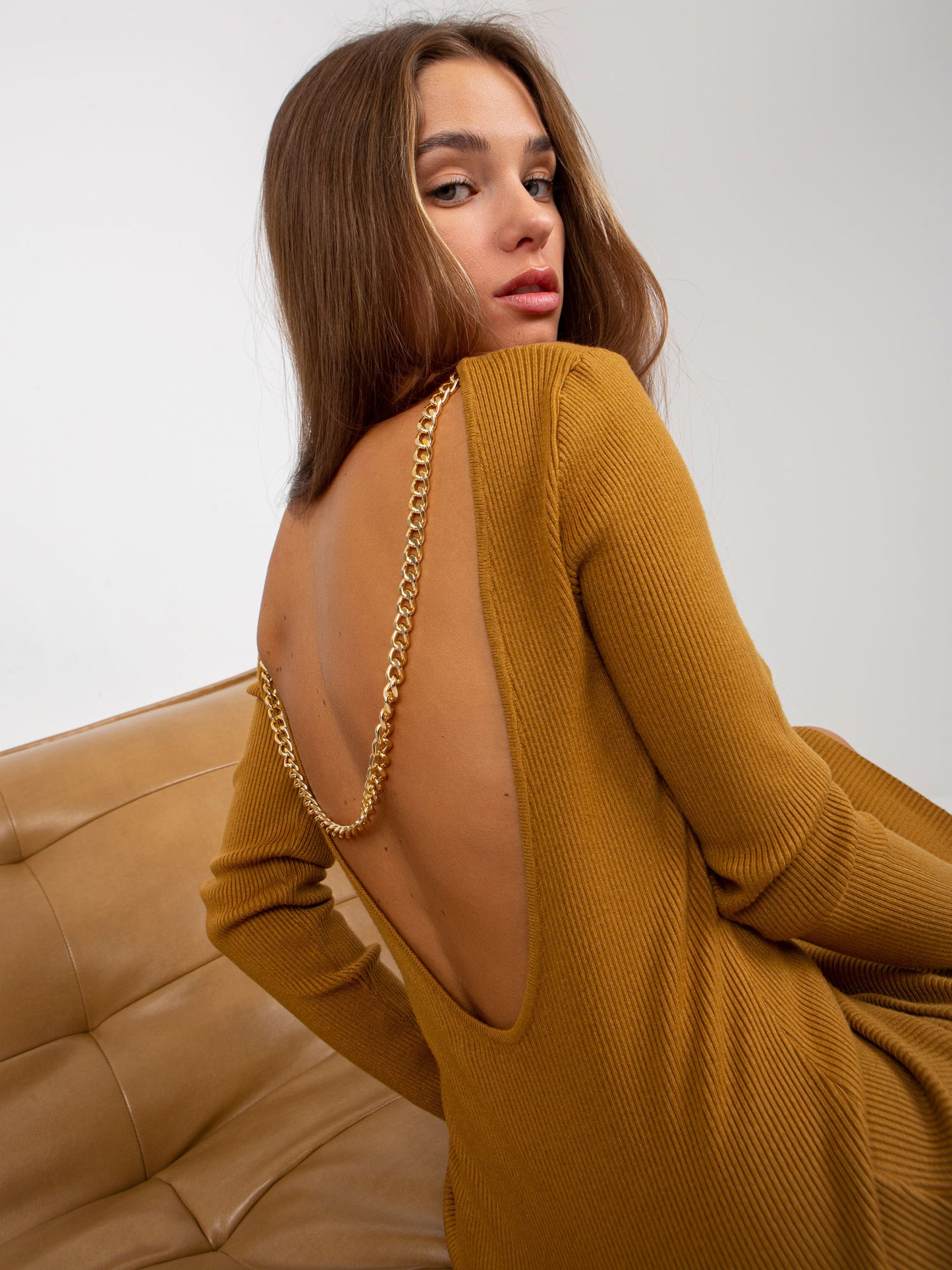 2016103313273-6-Trendy. ING-6