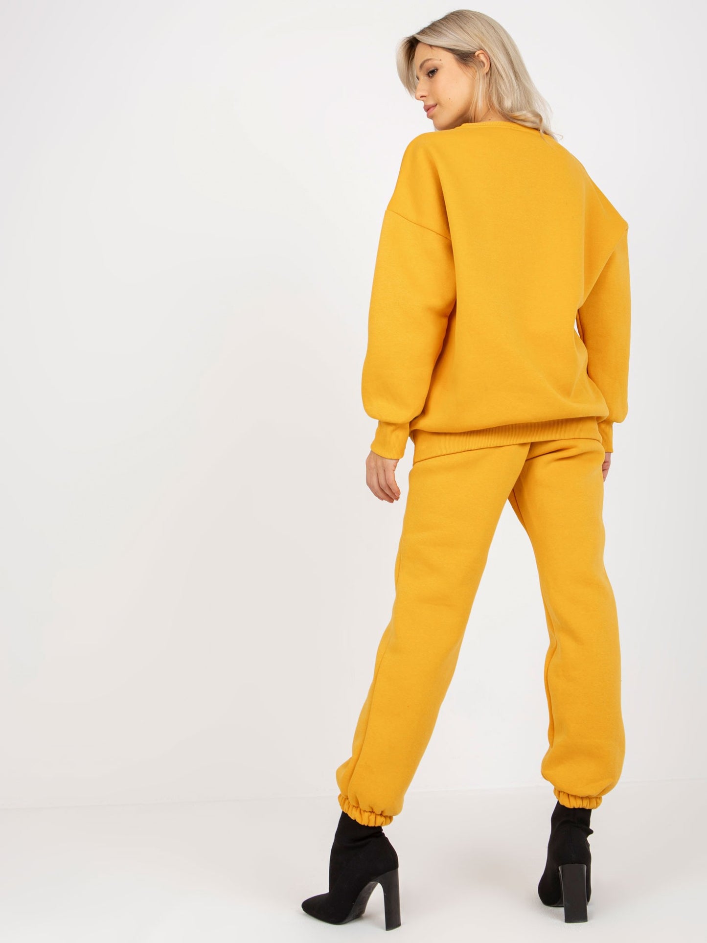 2016103318162-1-ex moda-1