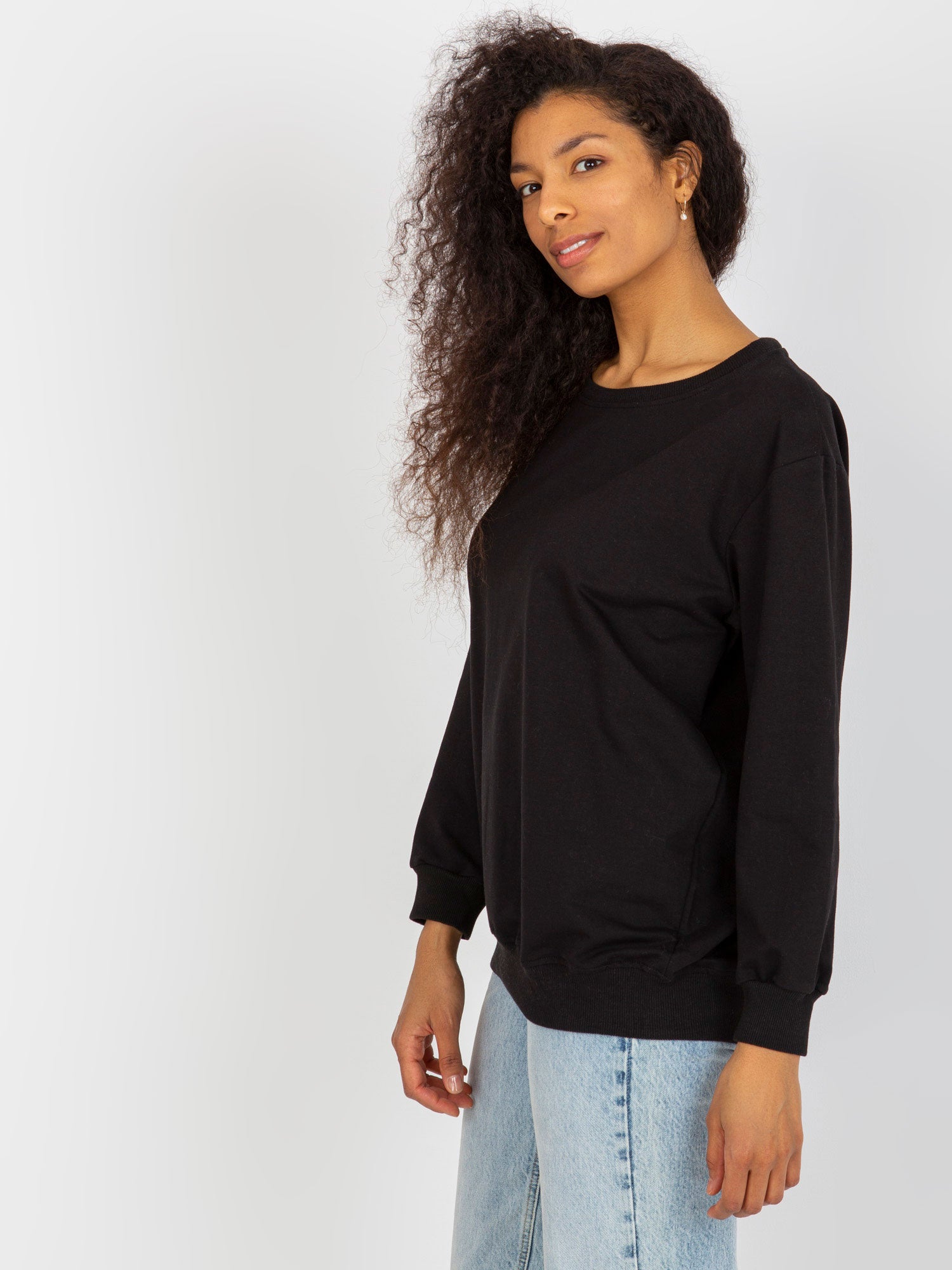 2016103307777-1-Vikki-1