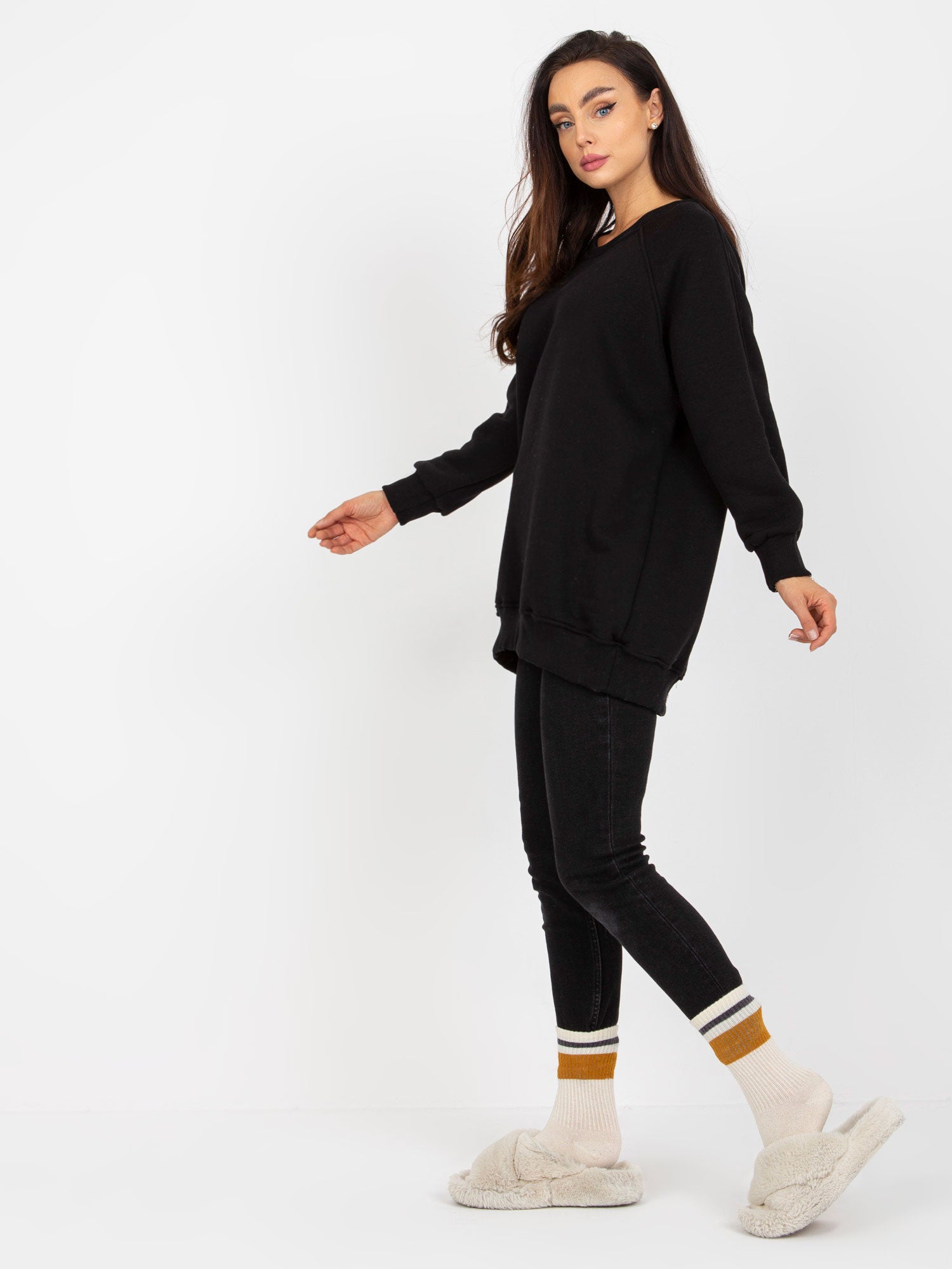 2016103282357-1-ex moda-1