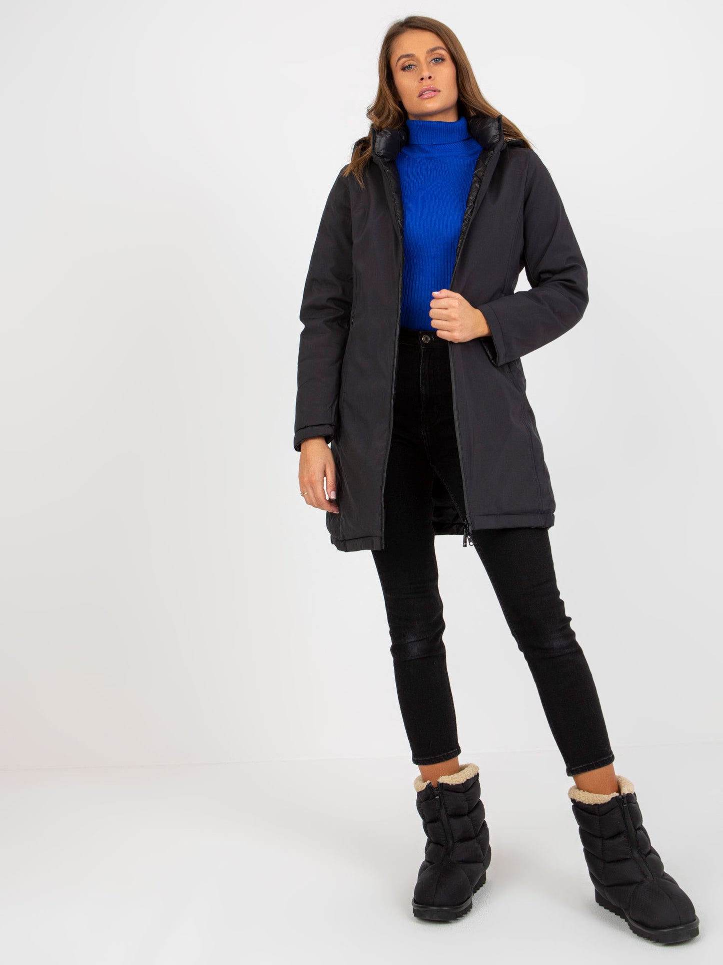 2016103306046-1-Honey Winter-1