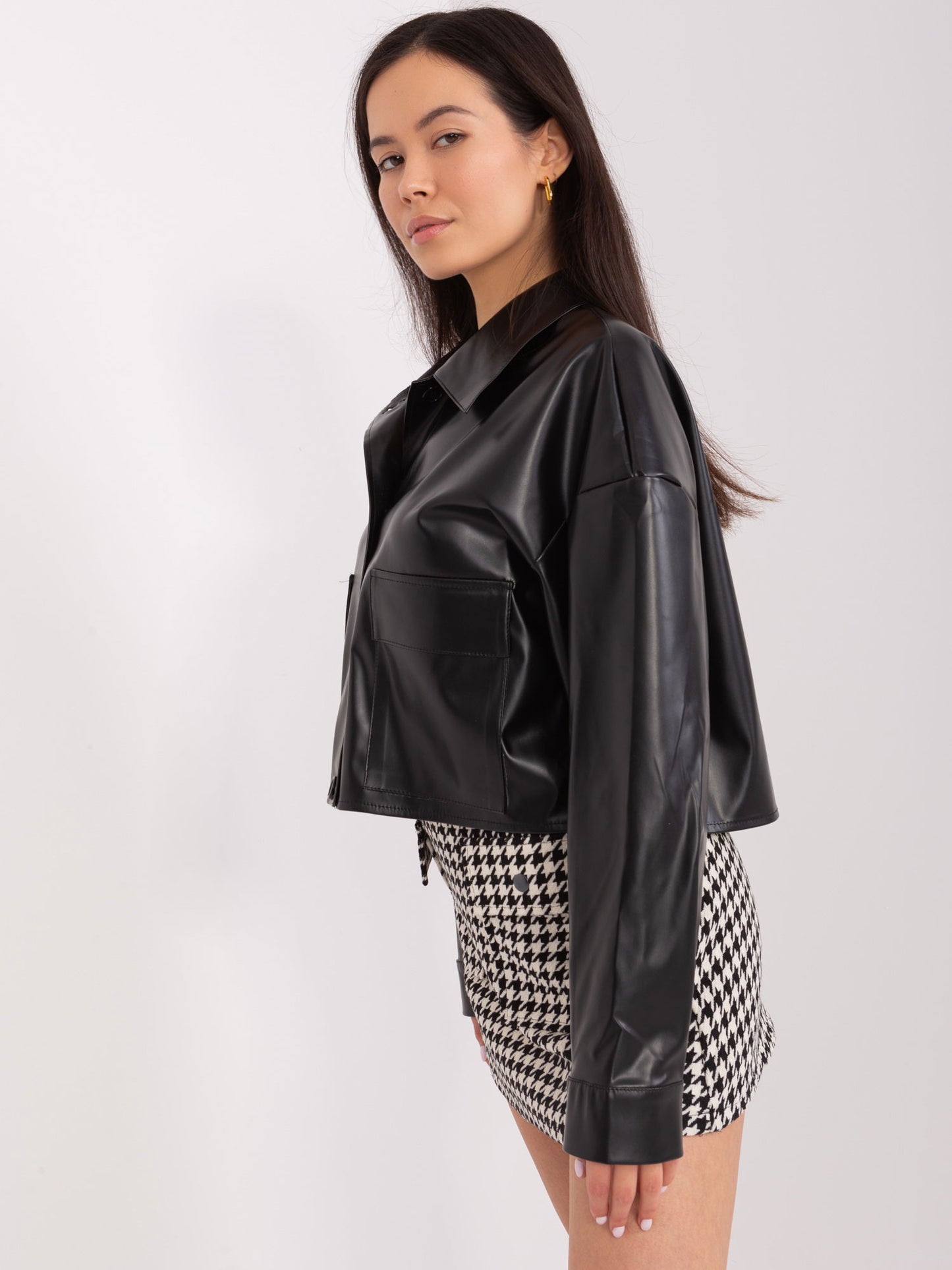 2016103482252-6-LAKERTA-6