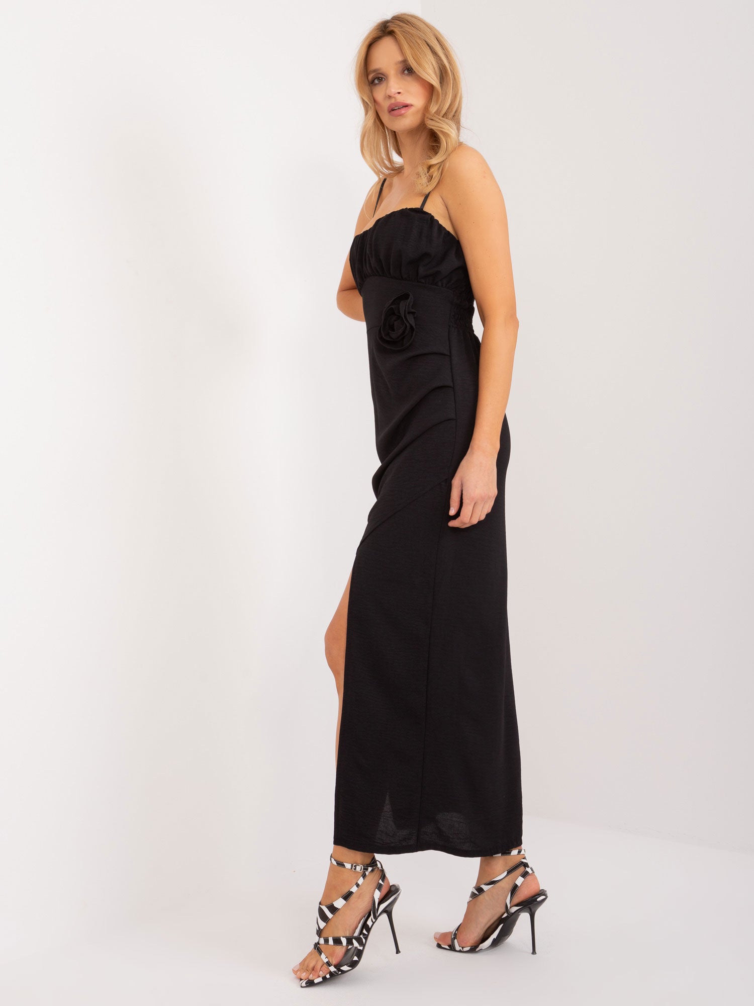 2016103535842-4-ITALY MODA-4