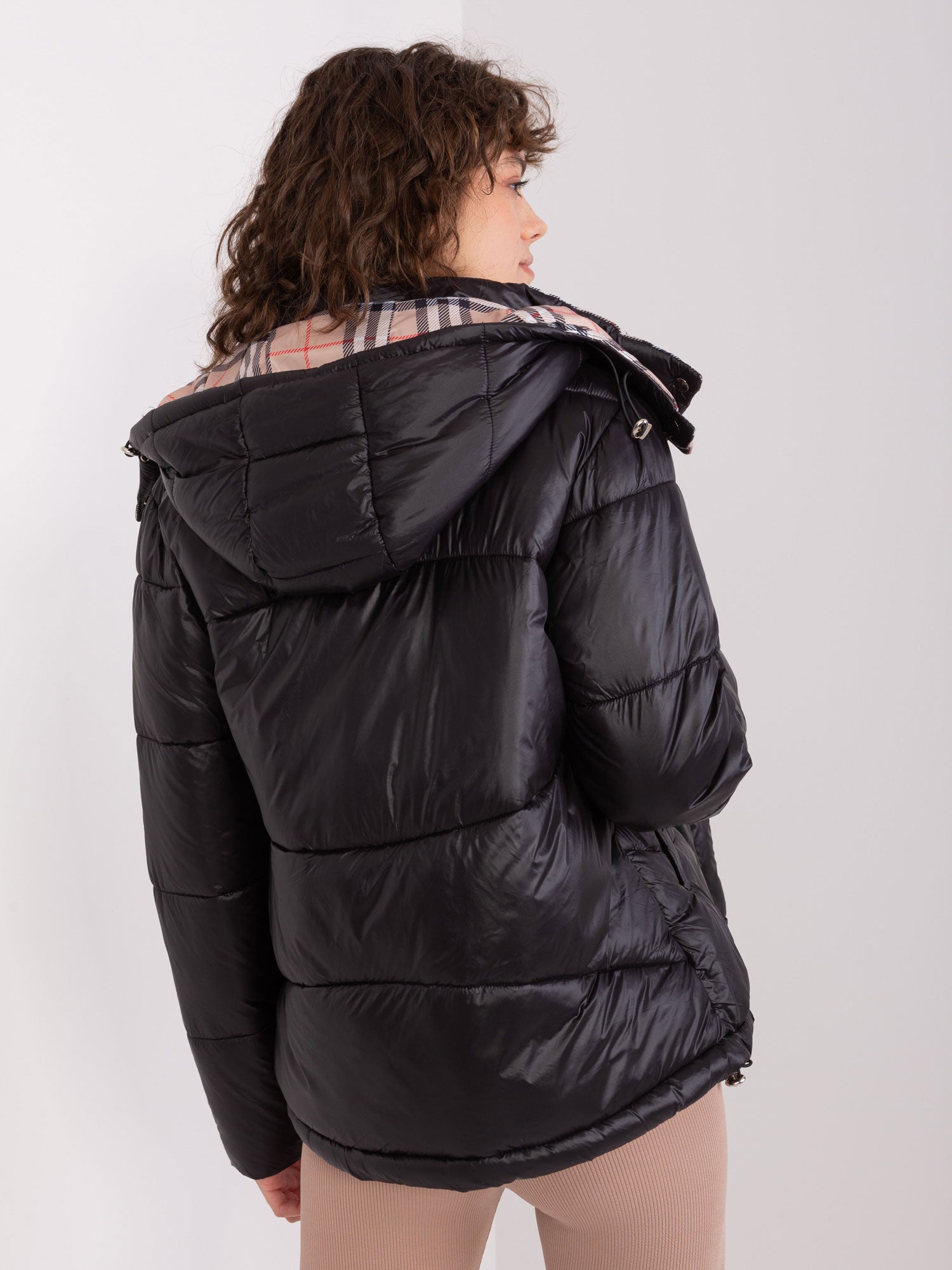 2016103479443-3-Trendy. ING-3