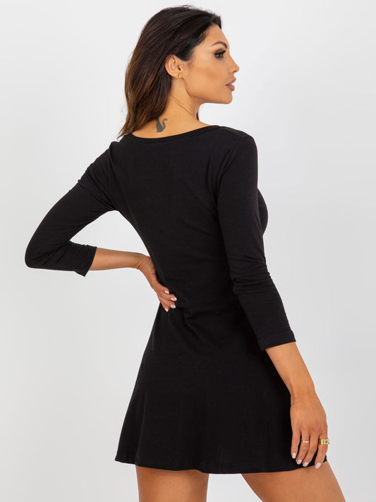 2016103340637-1-Lily Rose-1