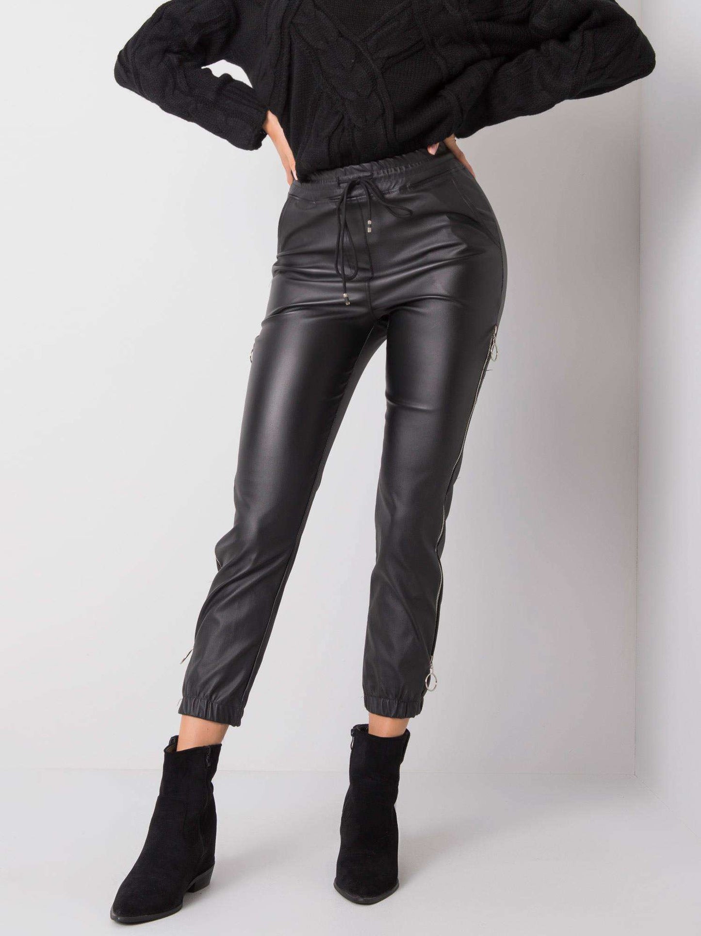 2016102739487-3-ITALY MODA-3