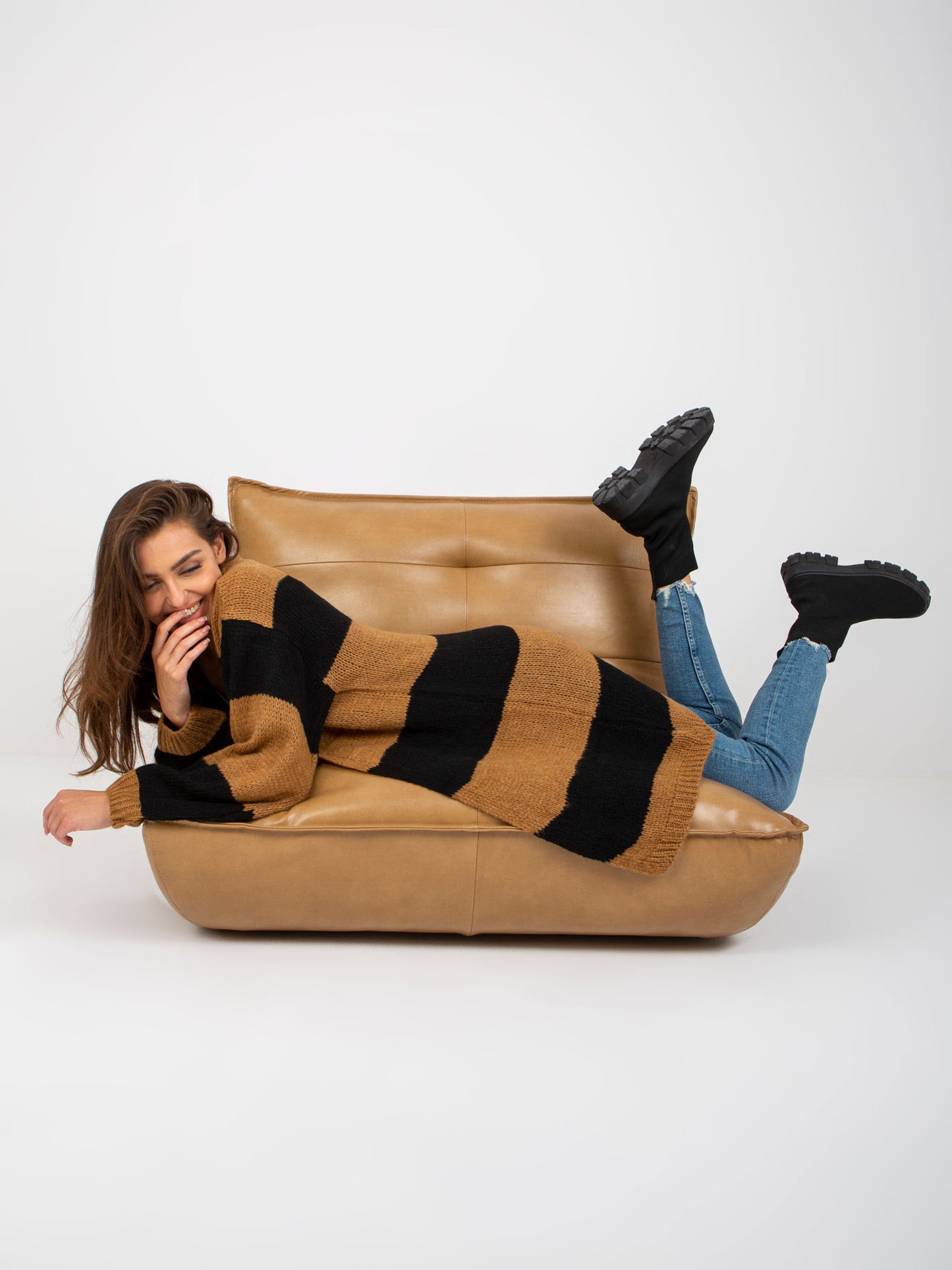 2016103279197-4-Och Bella-4