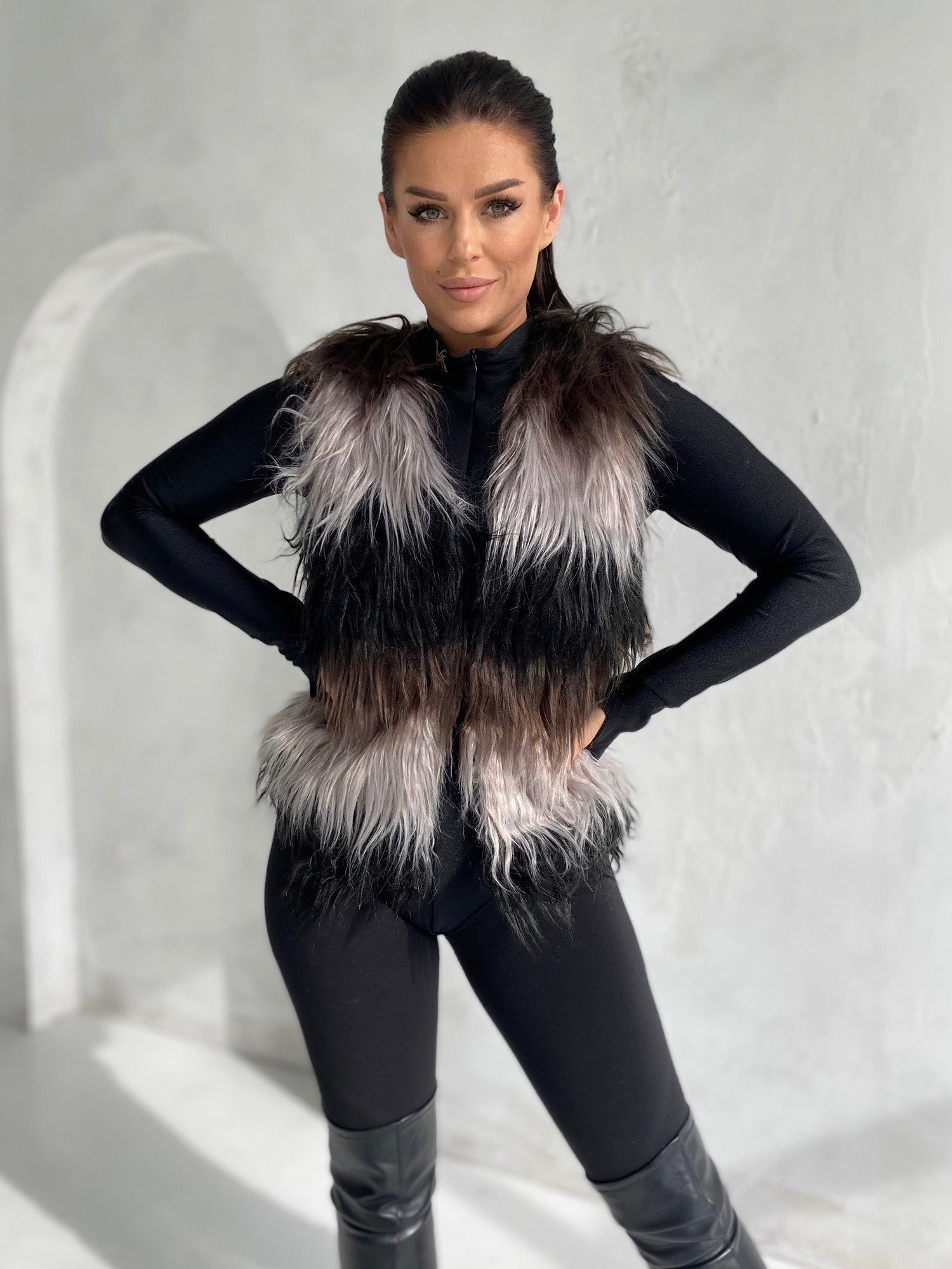 2016103086863-7-YUPS-7