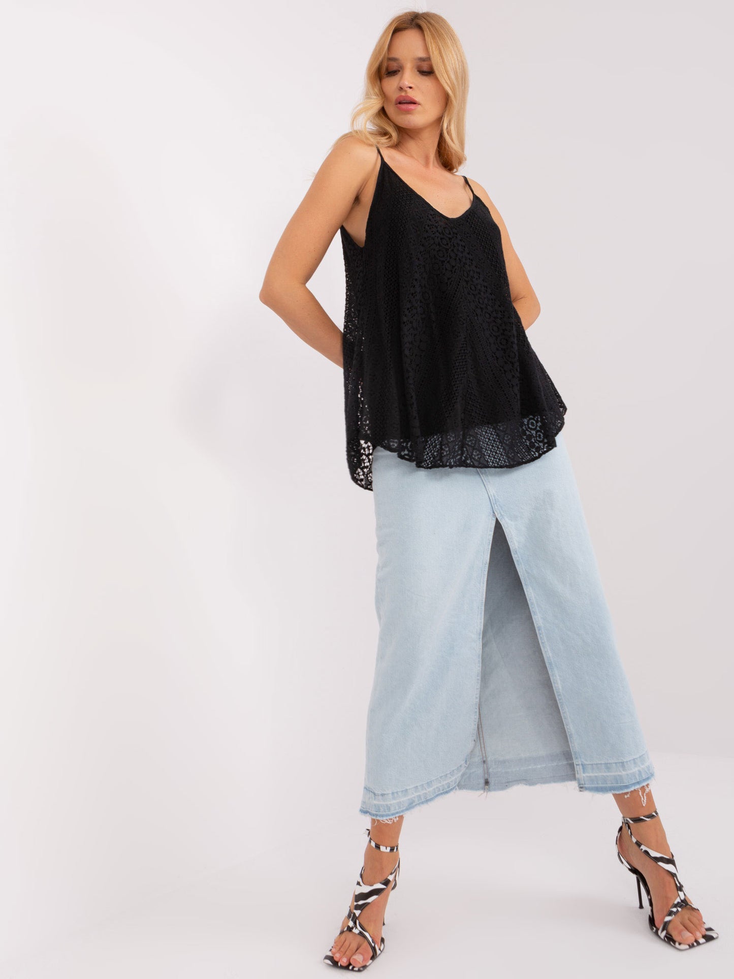 2016103407415-5-Och Bella-5