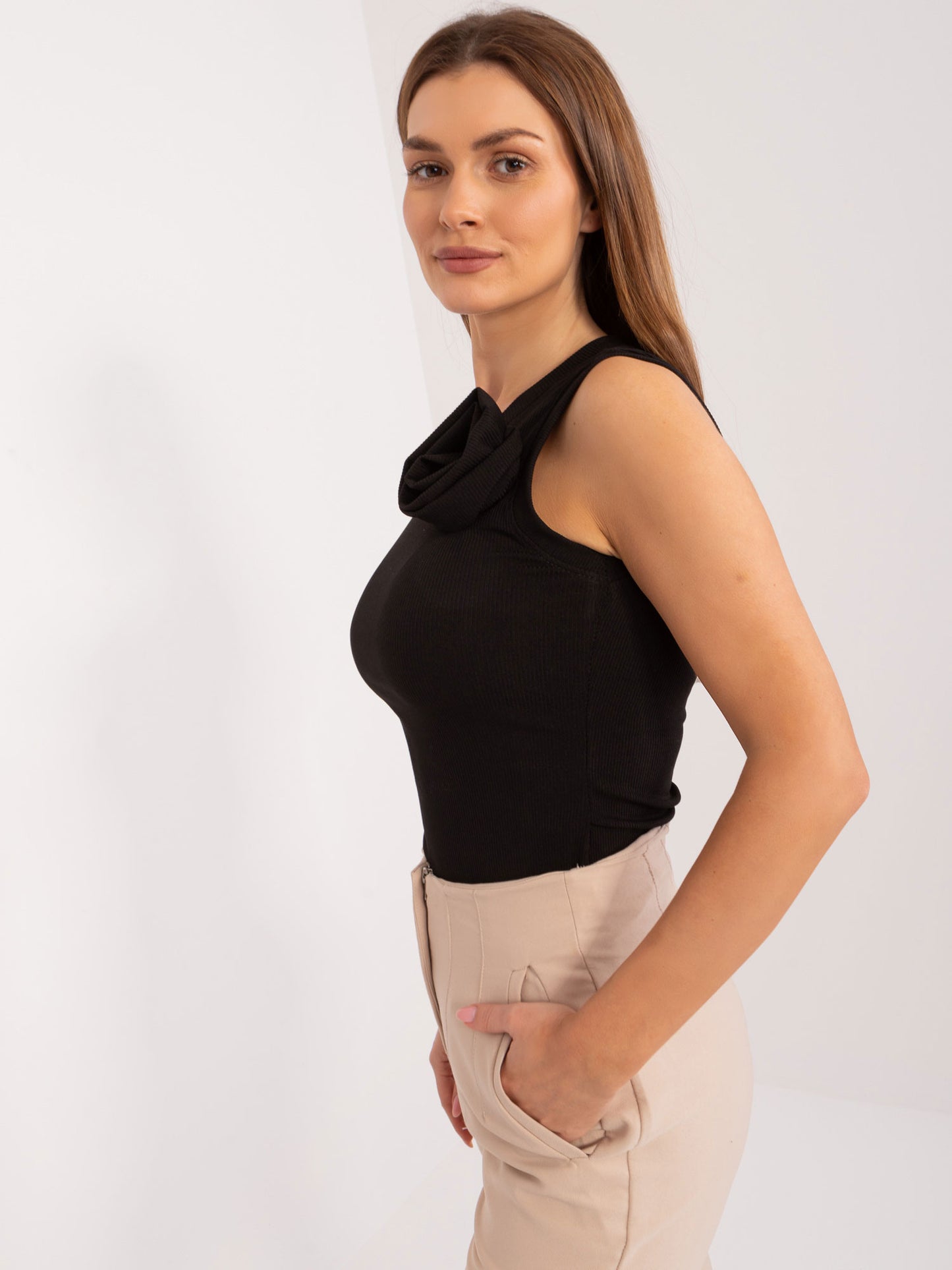 2016103536047-3-ITALY MODA-3