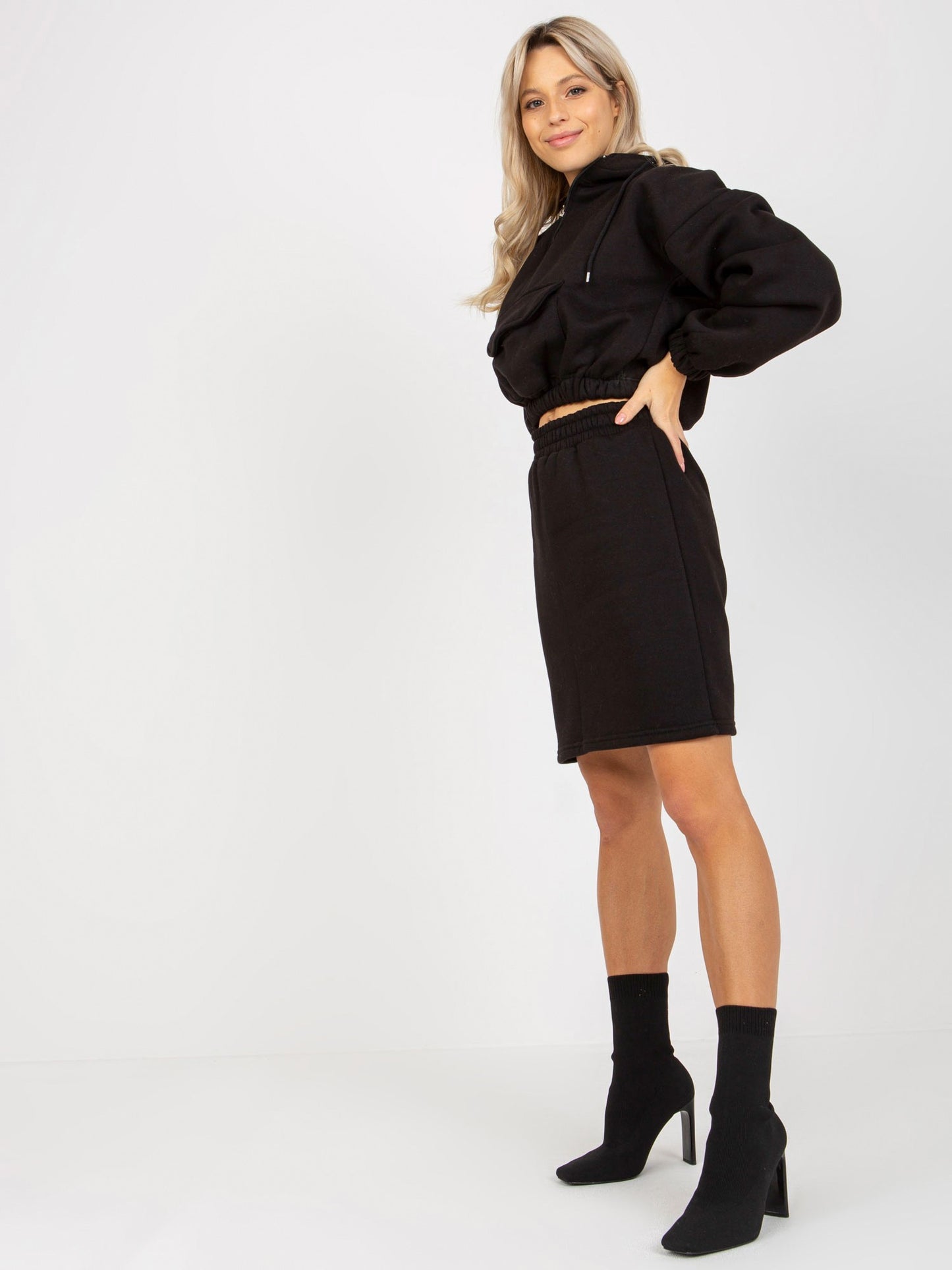 2016103318780-4-ex moda-4