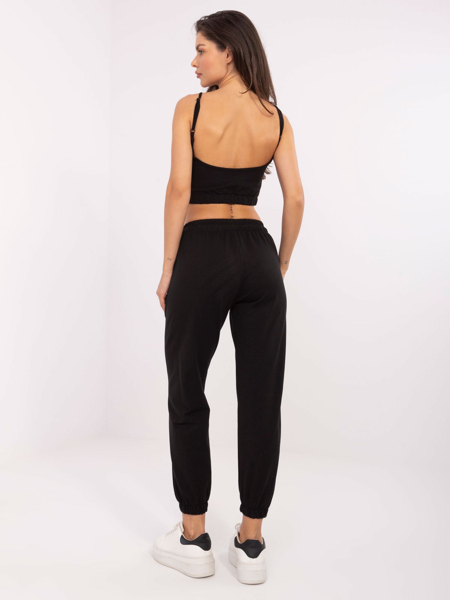 2016102982074-3-ex moda-3