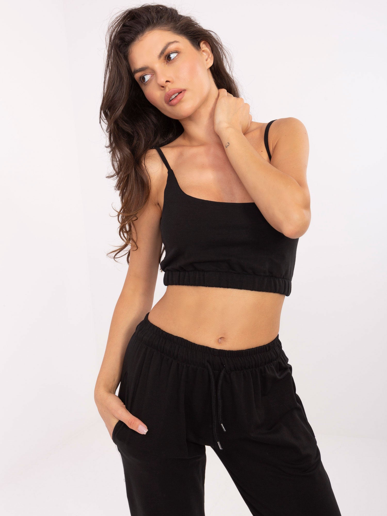 2016102982074-5-ex moda-5