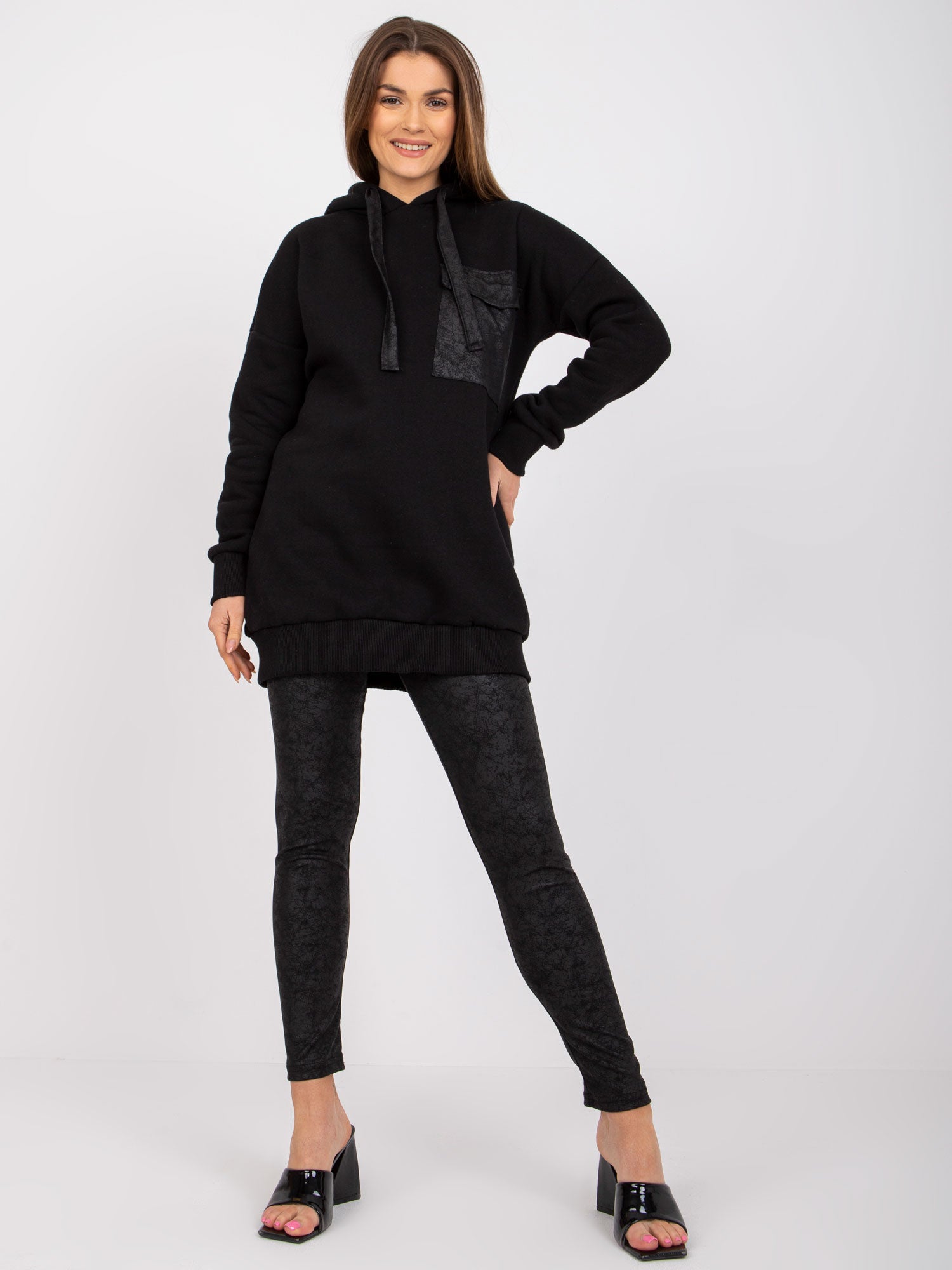 2016103175024-3-ex moda-3