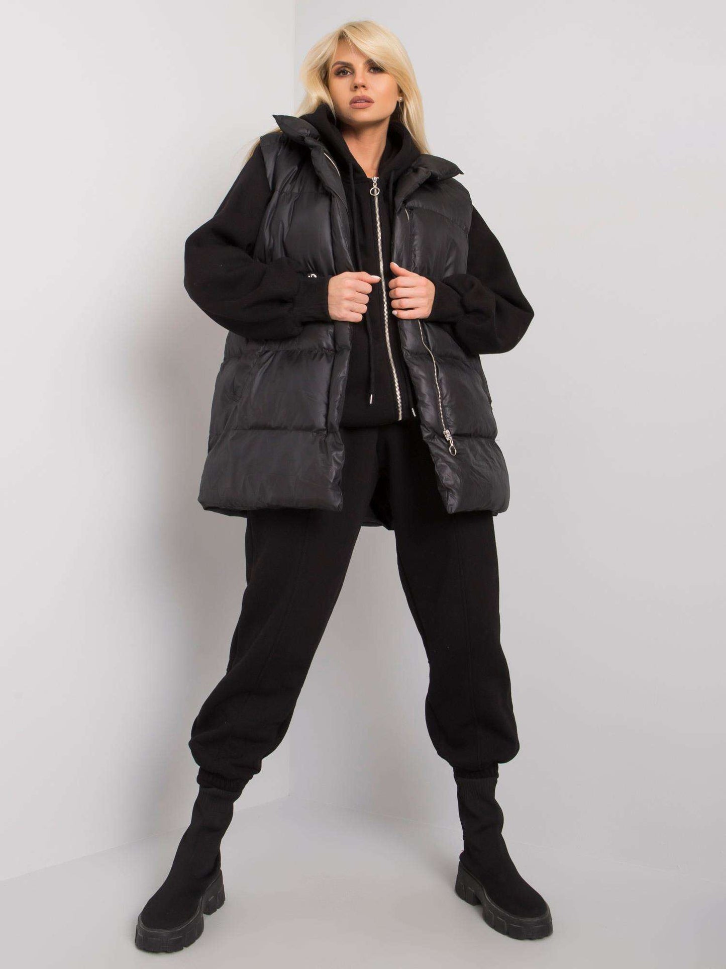 2016103046980-3-ex moda-3