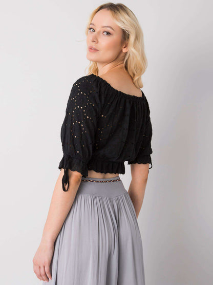 2016102973294-3-Och Bella-3